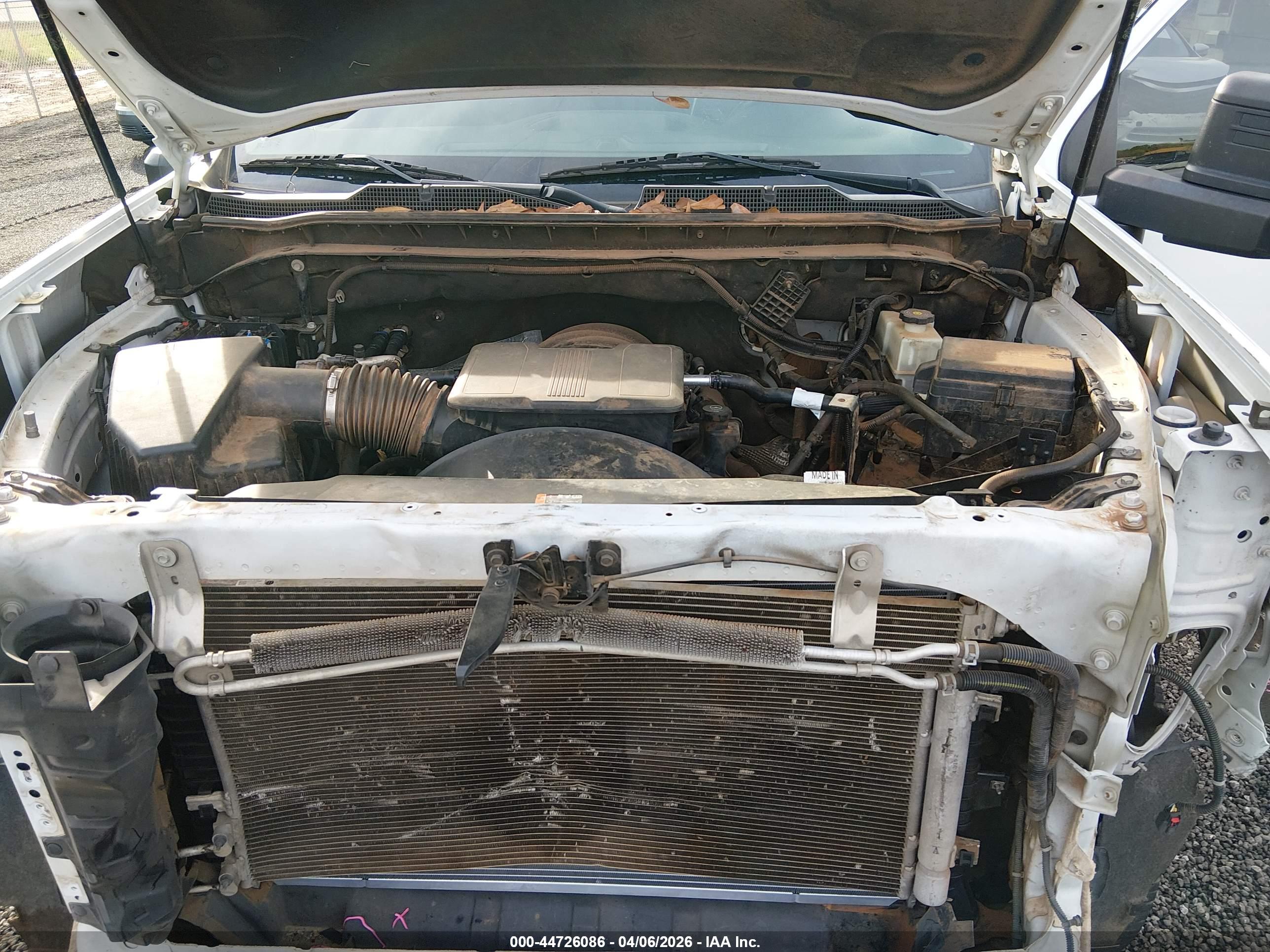 CHEVROLET SILVERADO image 10