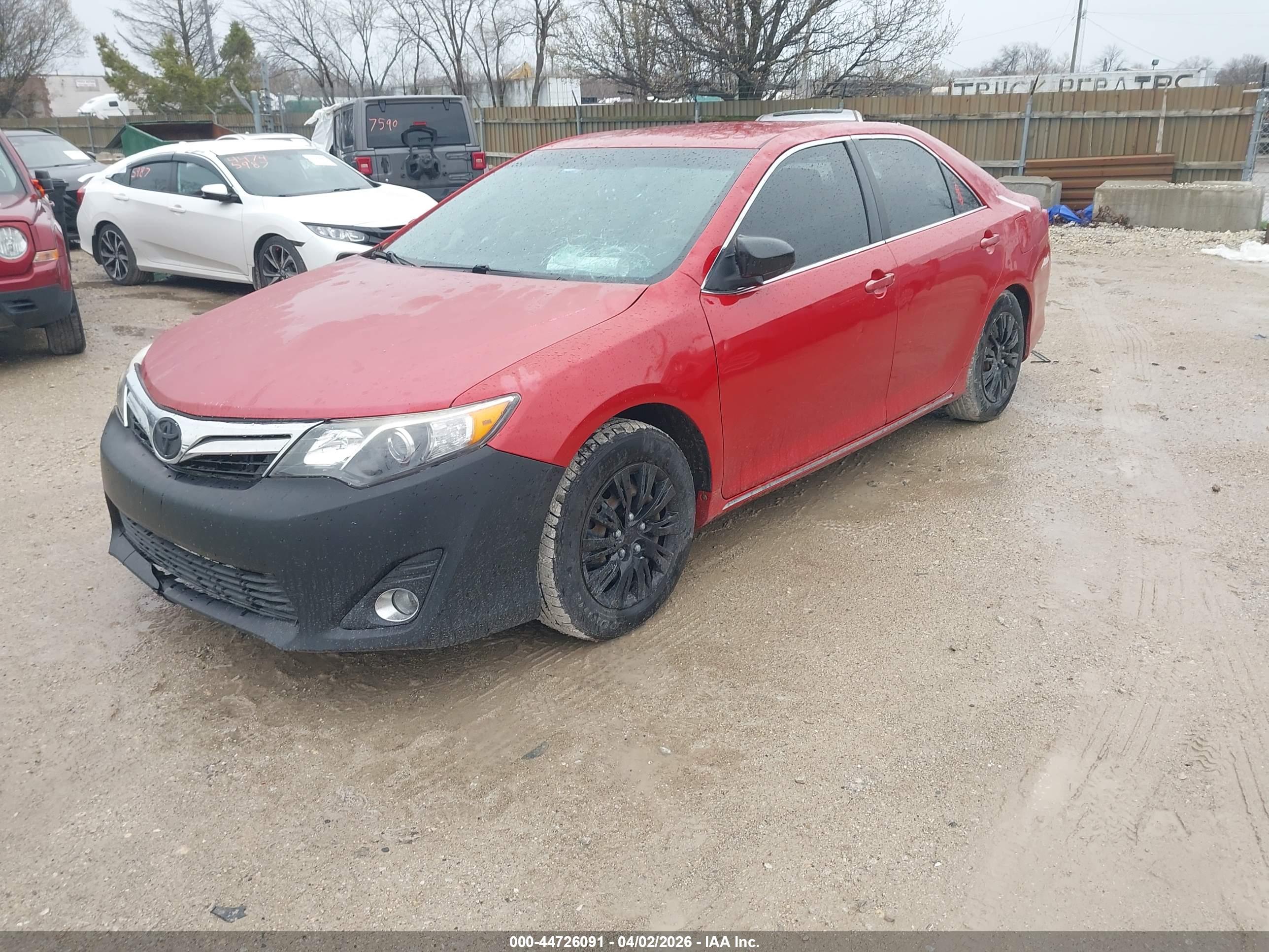 TOYOTA CAMRY image 2