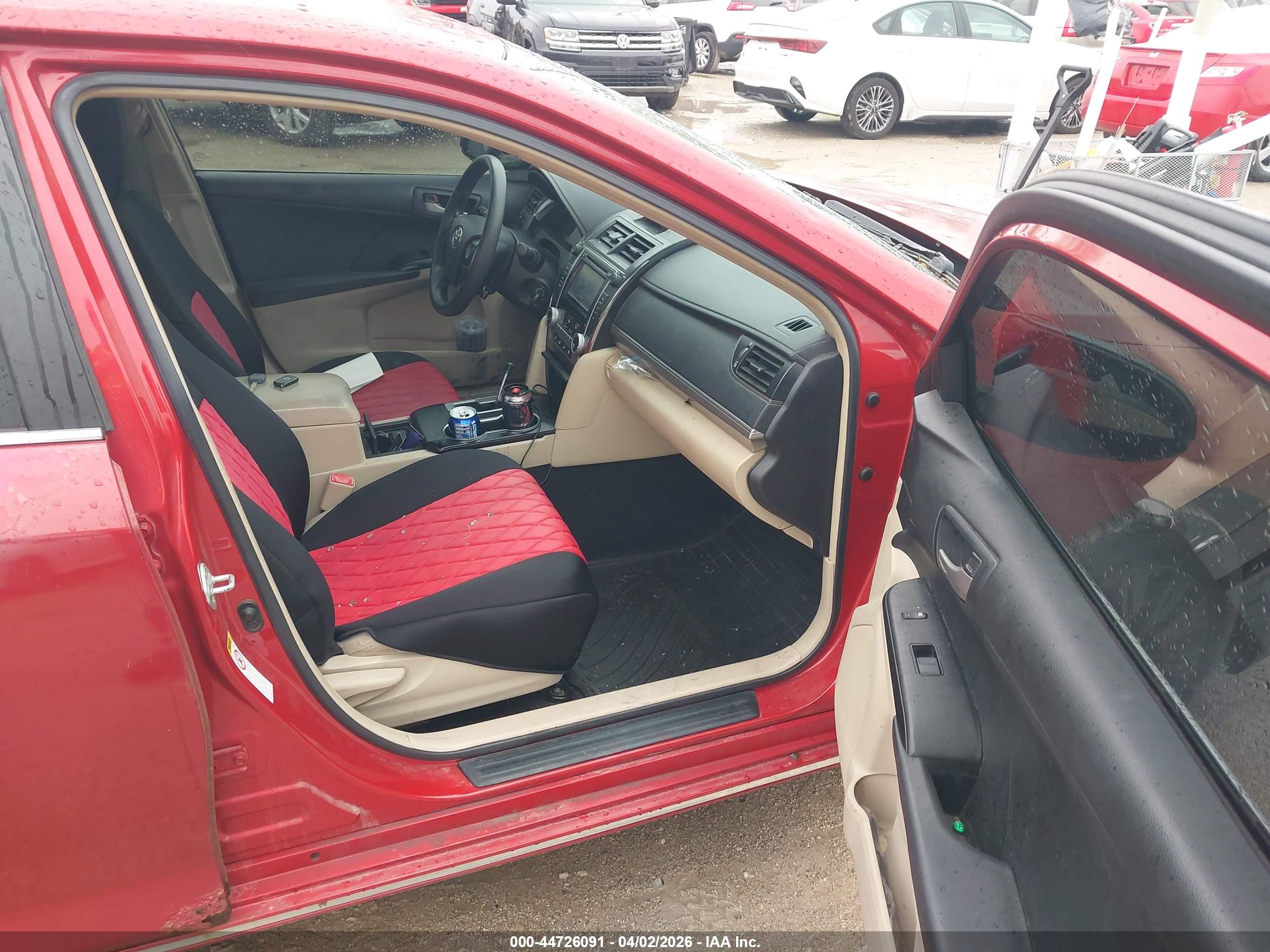 TOYOTA CAMRY image 5