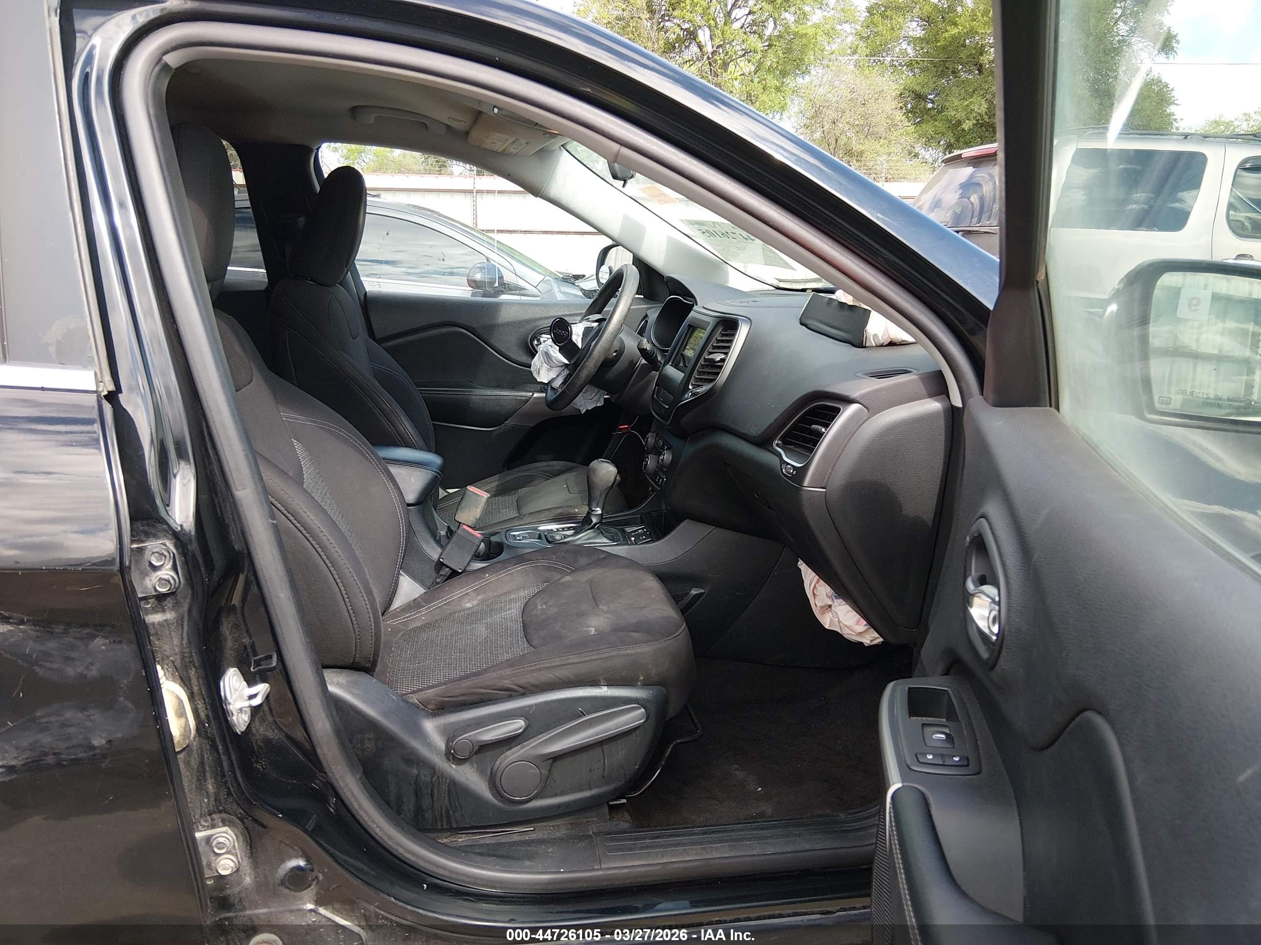 JEEP CHEROKEE image 5