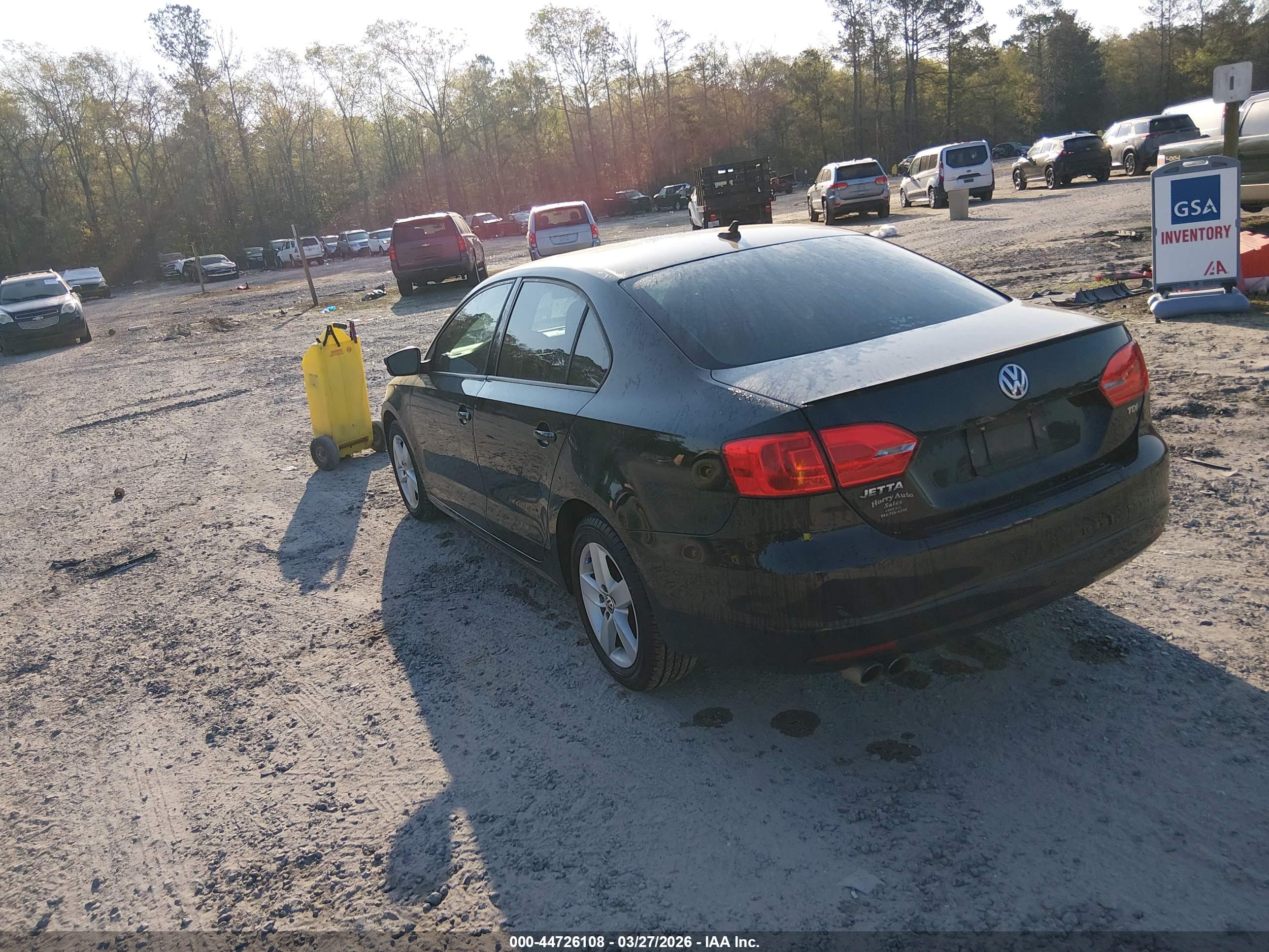 VOLKSWAGEN JETTA image 3