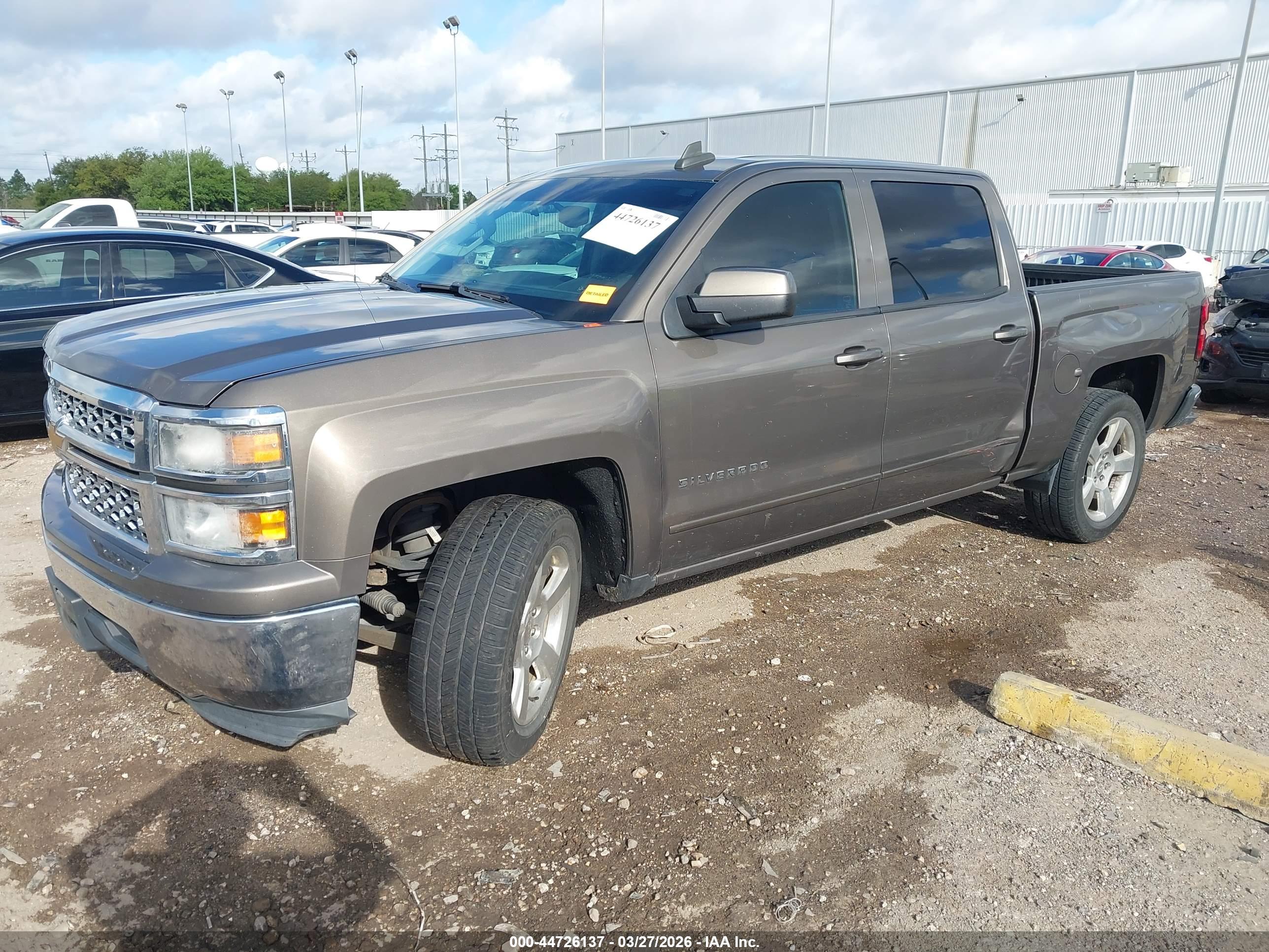 CHEVROLET SILVERADO image 2