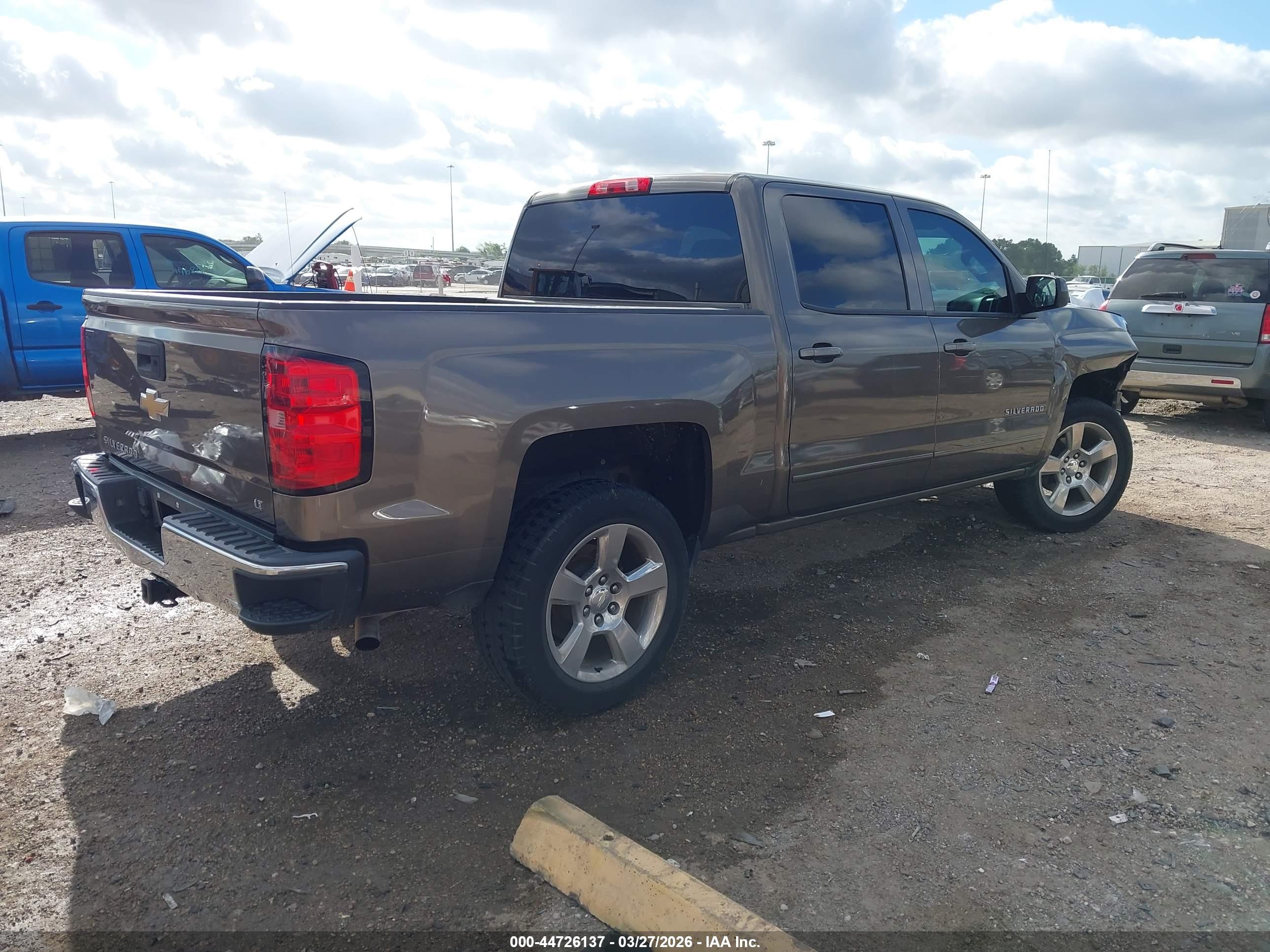 CHEVROLET SILVERADO image 4