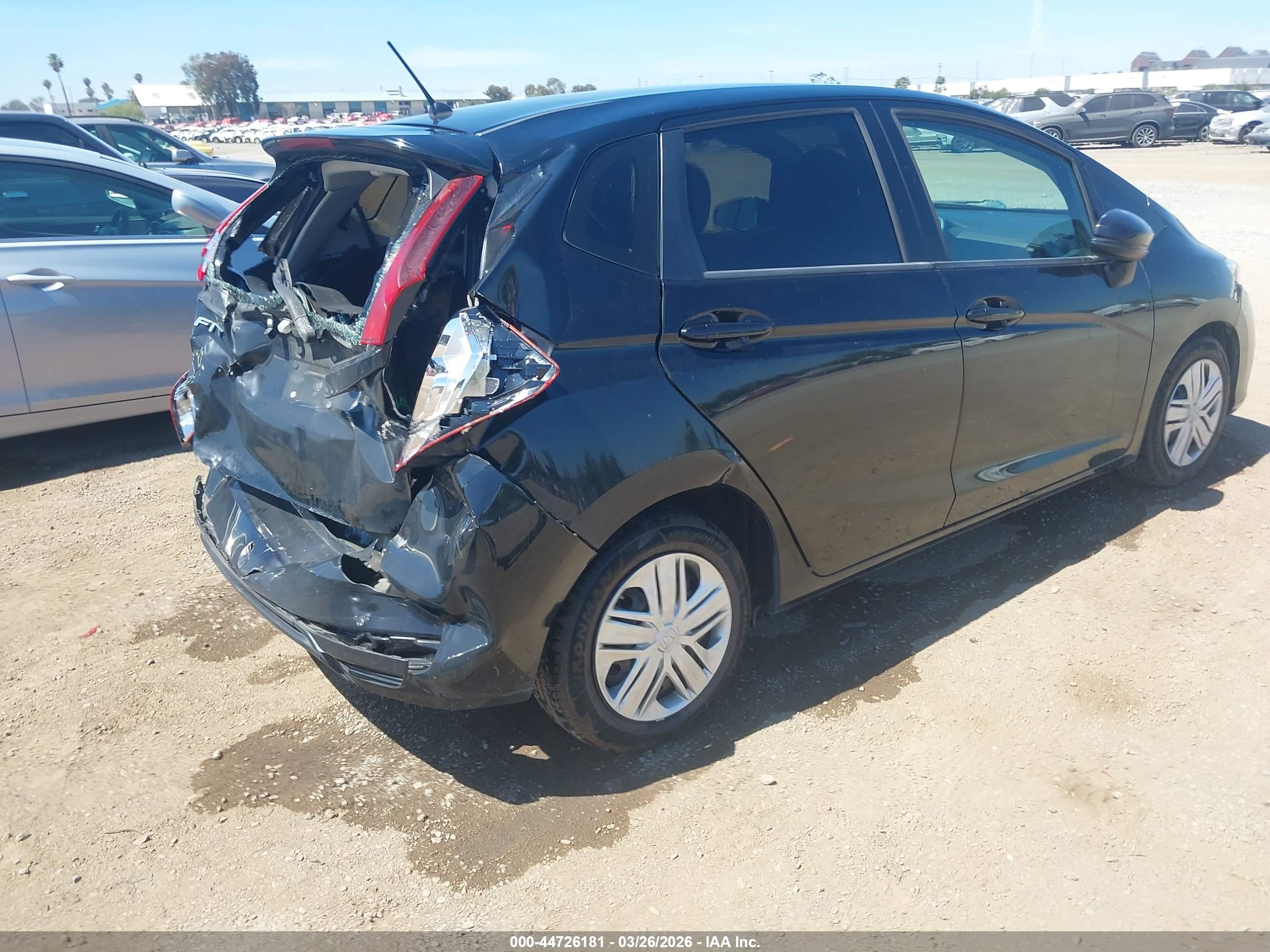 HONDA FIT image 4