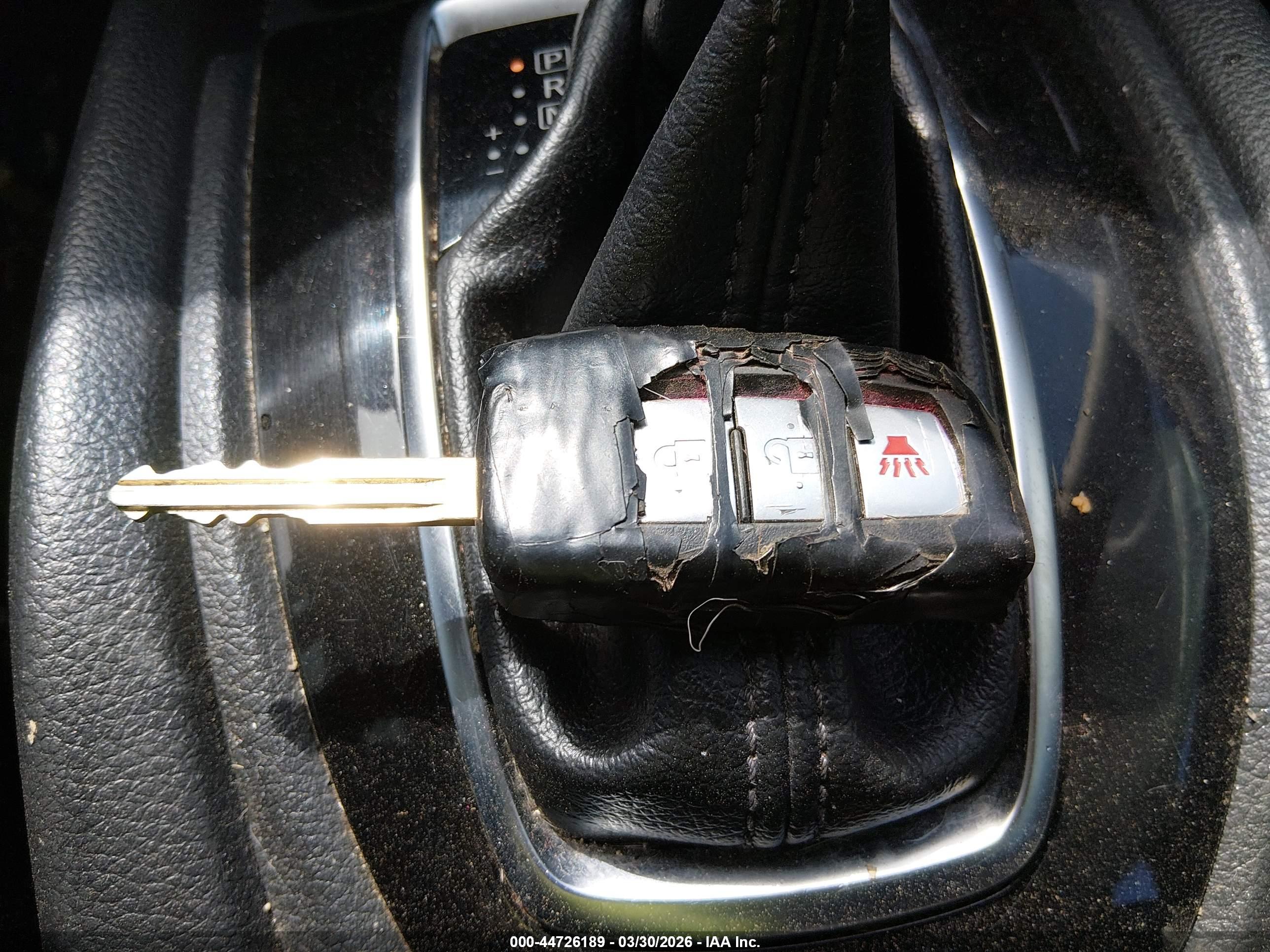 NISSAN ROGUE image 11