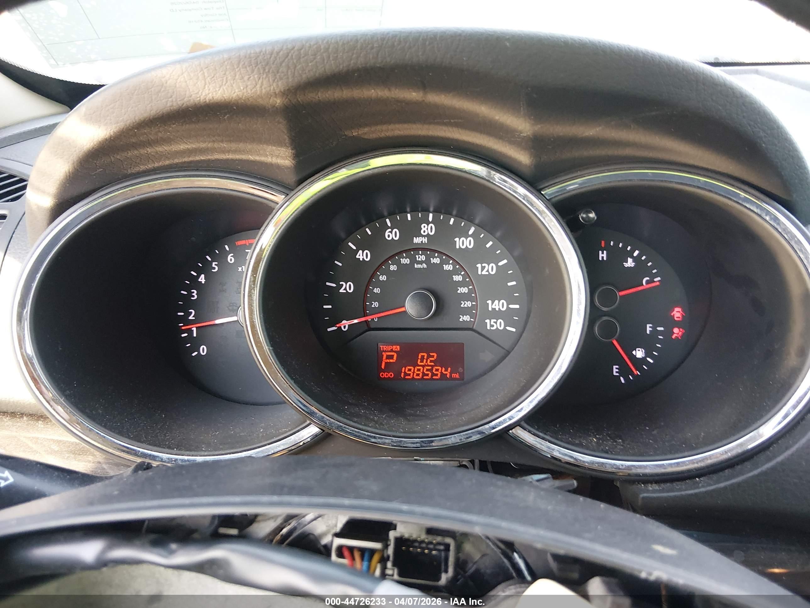 KIA SORENTO image 7