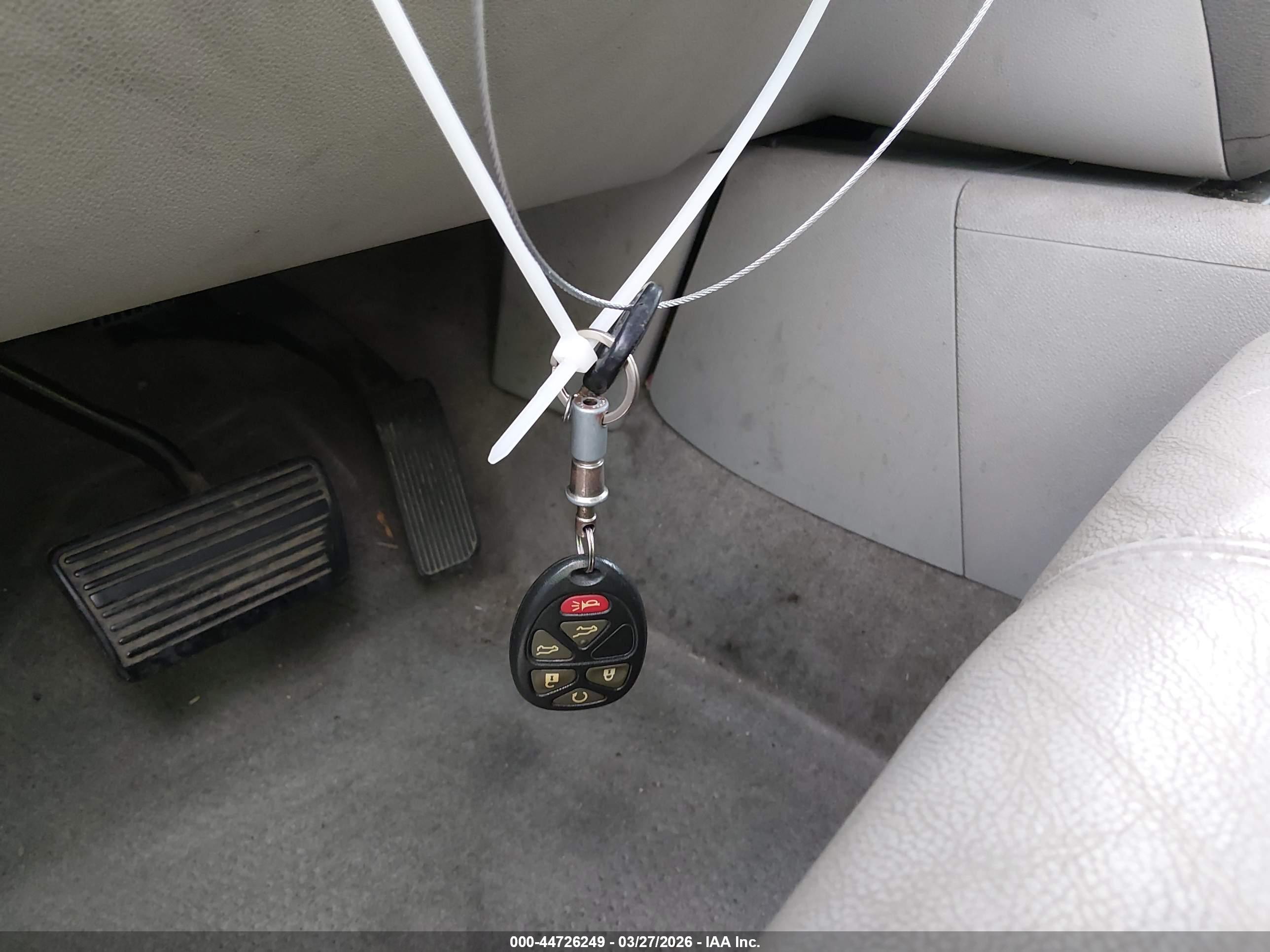 GMC YUKON image 11