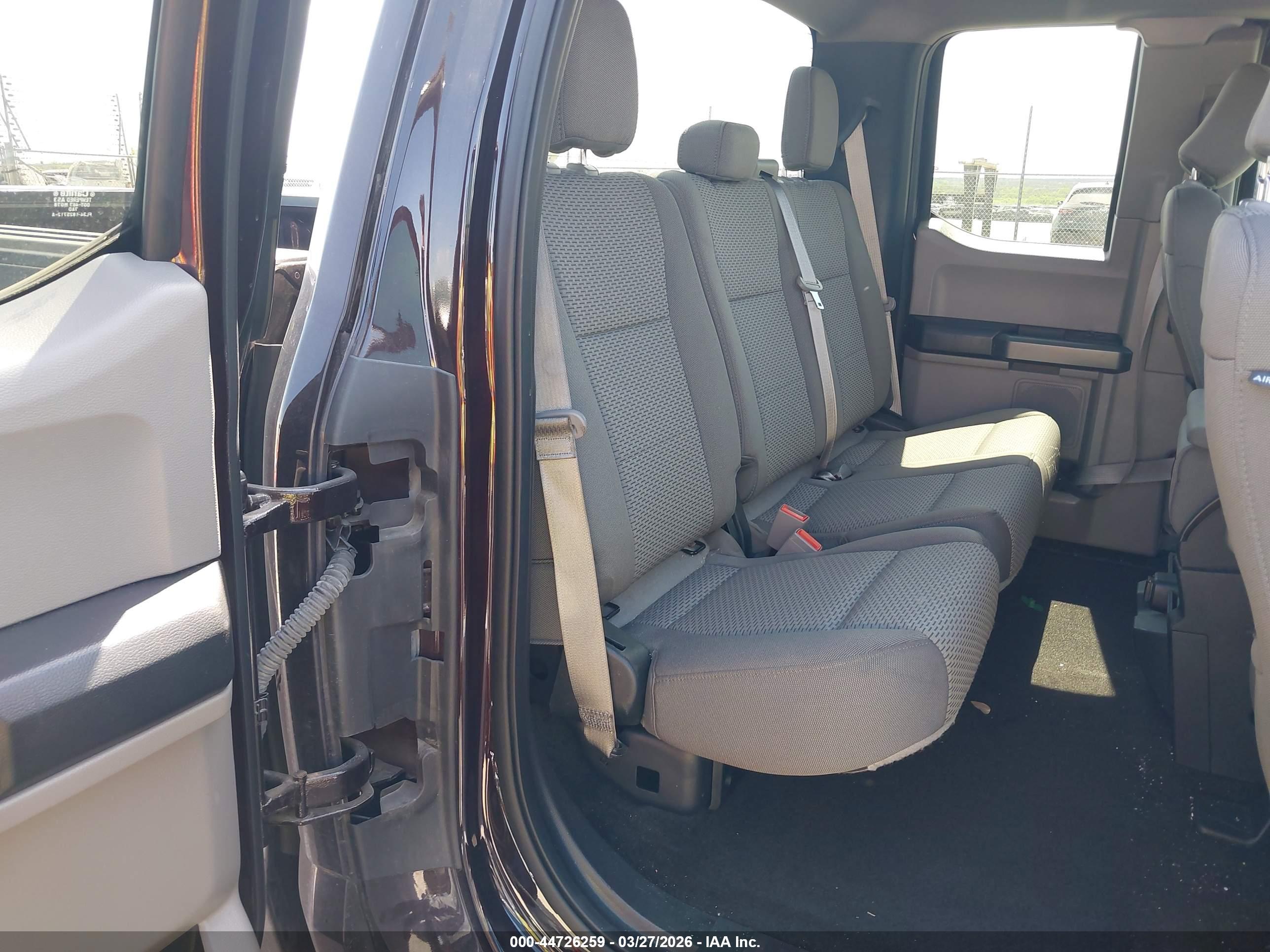 FORD F-150 image 8
