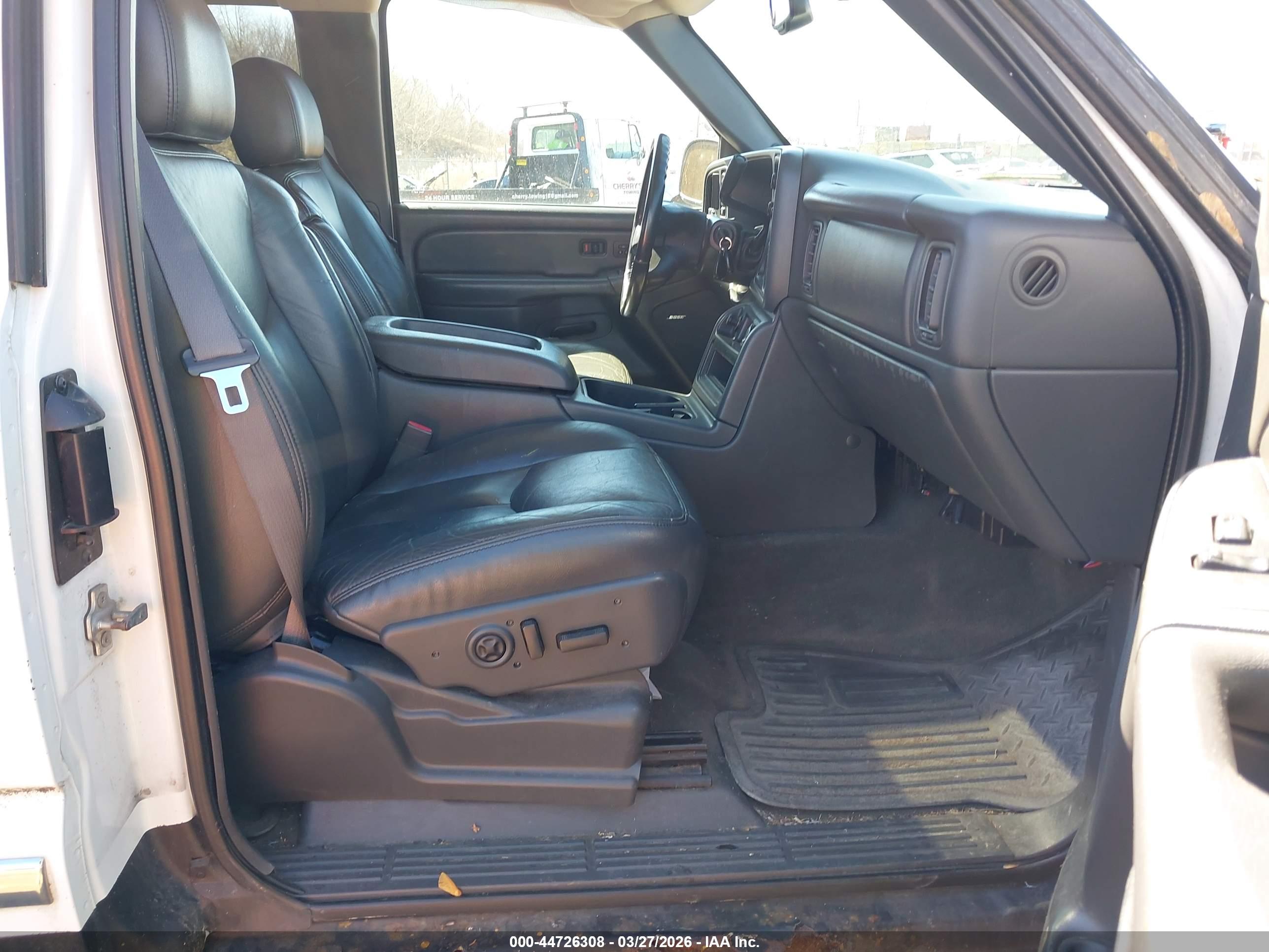 GMC SIERRA image 5