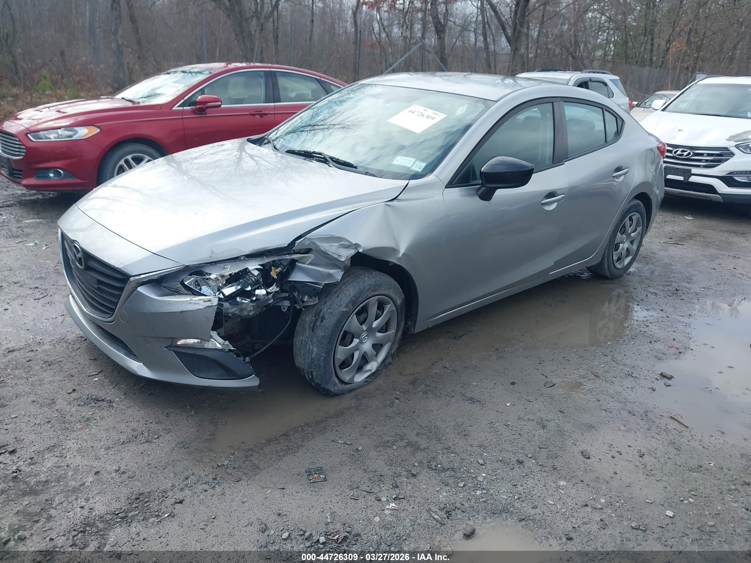 MAZDA MAZDA3 image 2