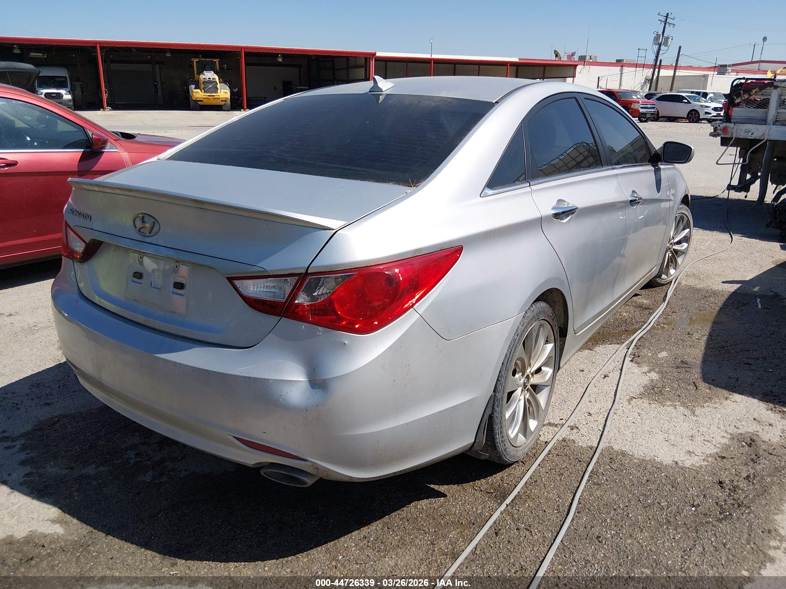 HYUNDAI SONATA image 4
