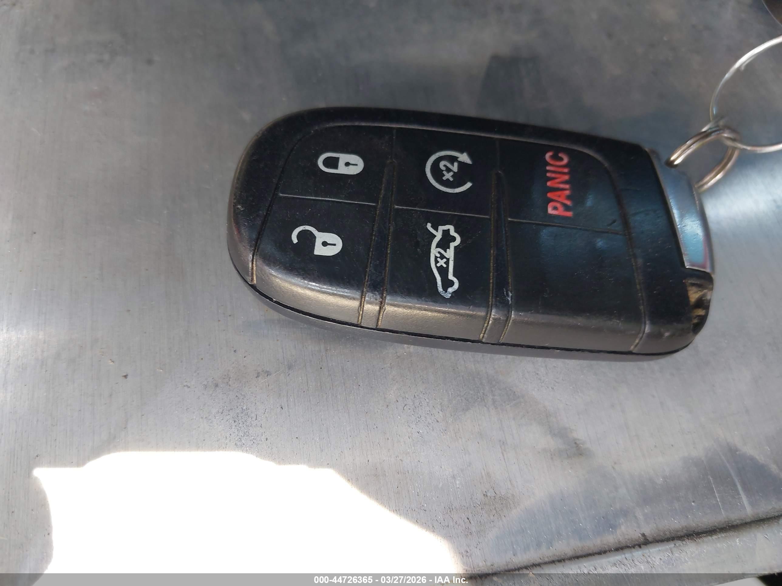 DODGE CHALLENGER image 11