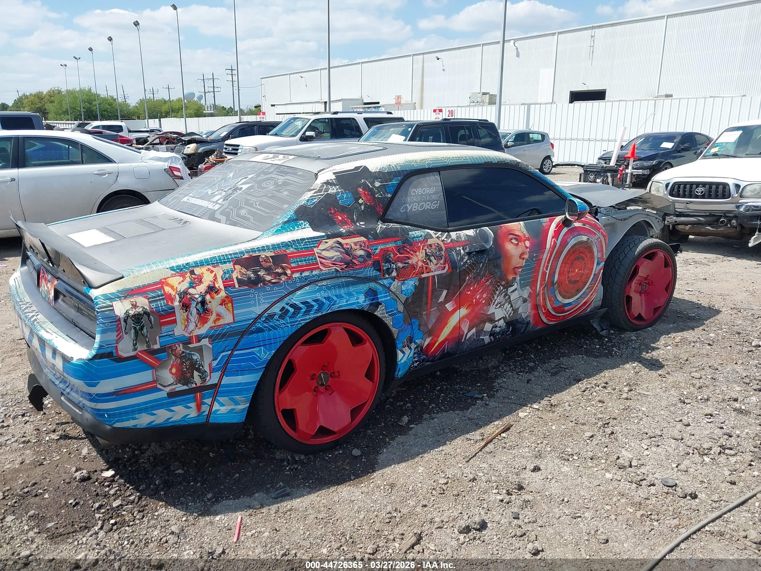 DODGE CHALLENGER image 4