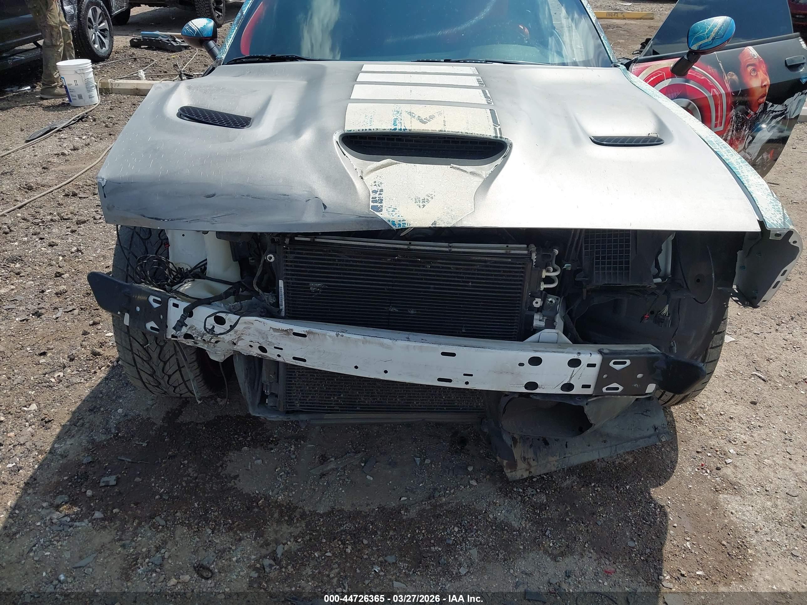 DODGE CHALLENGER image 6