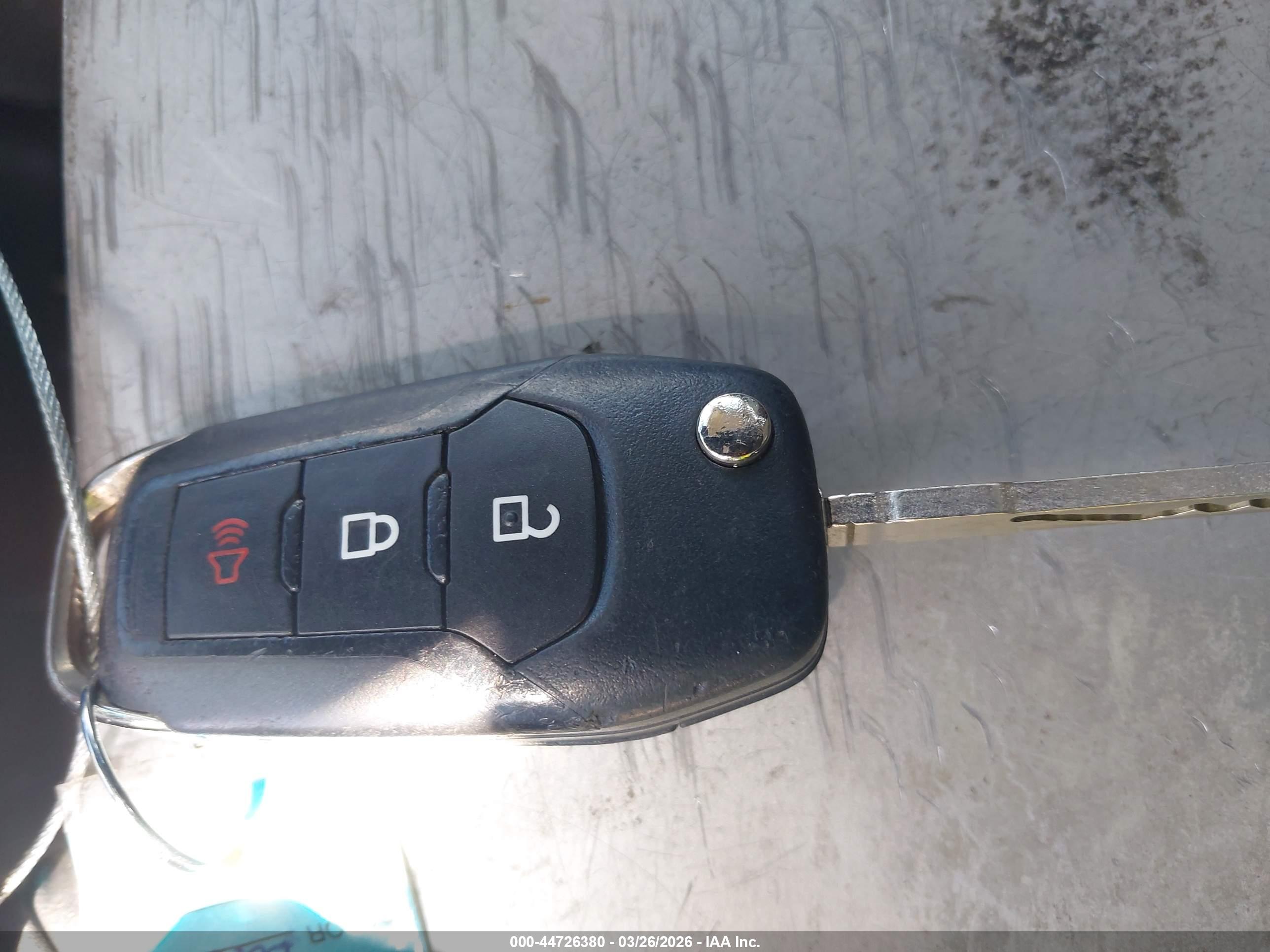 FORD ESCAPE image 11