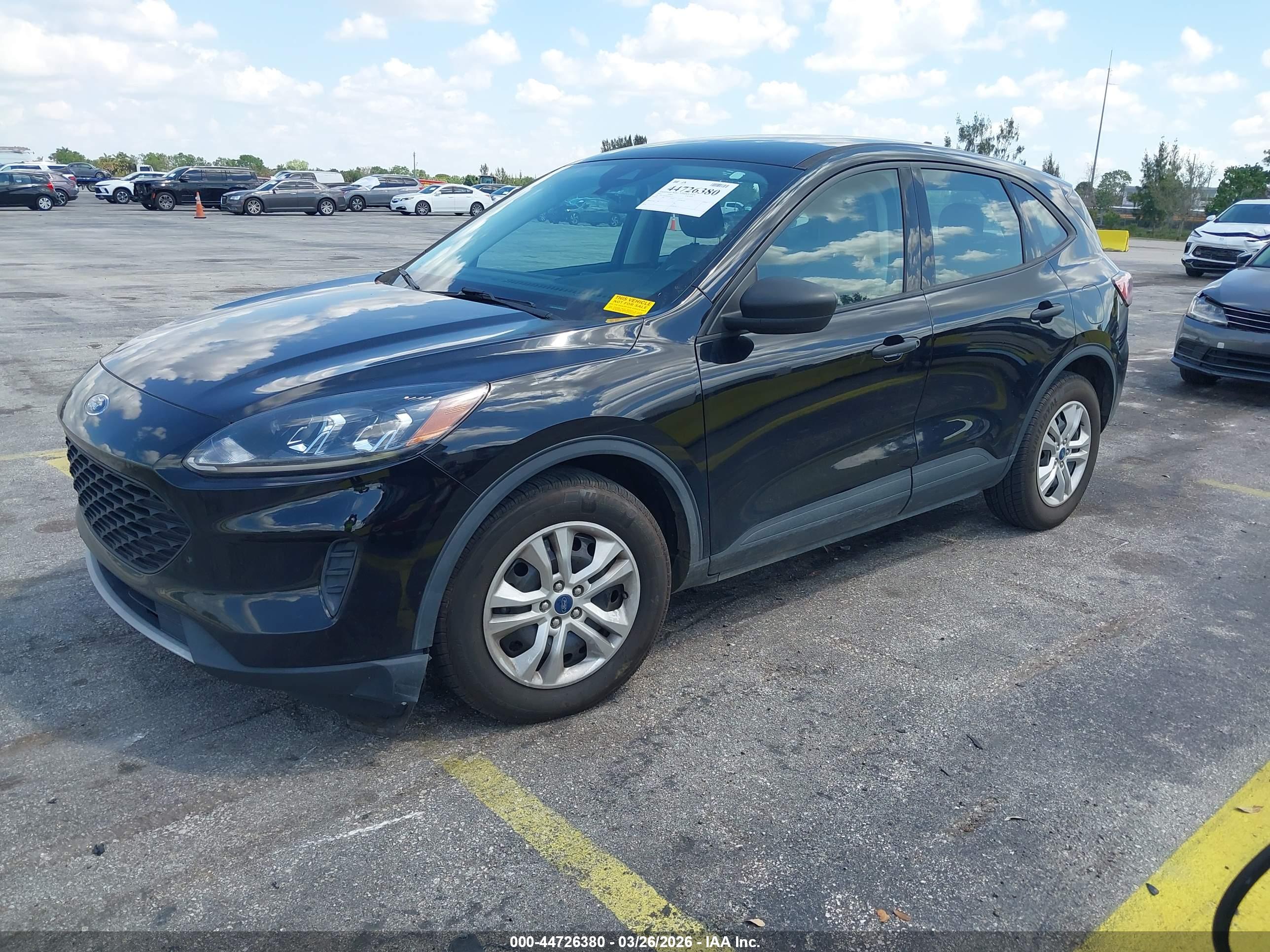 FORD ESCAPE image 2