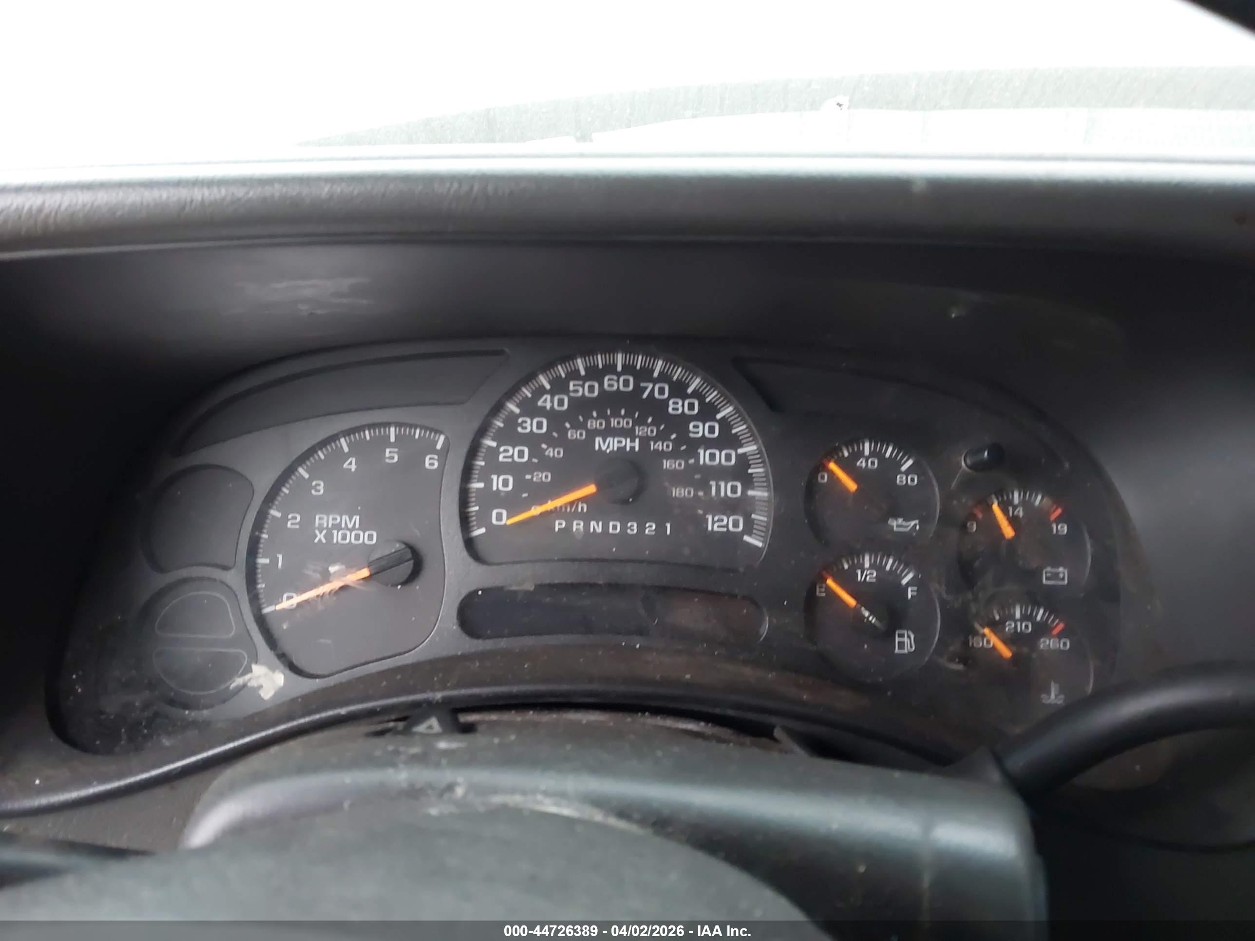 CHEVROLET SILVERADO image 7