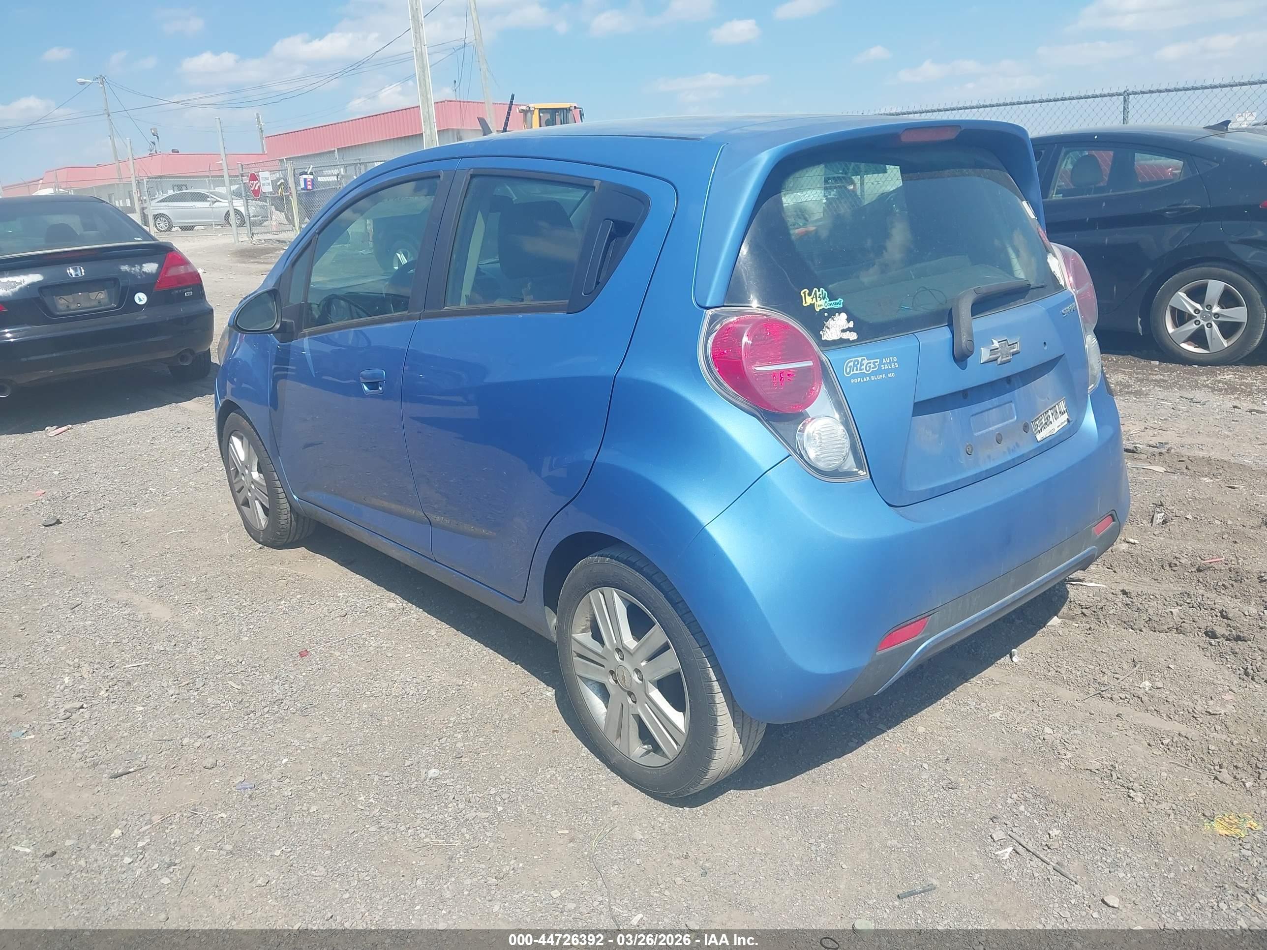 CHEVROLET SPARK image 3