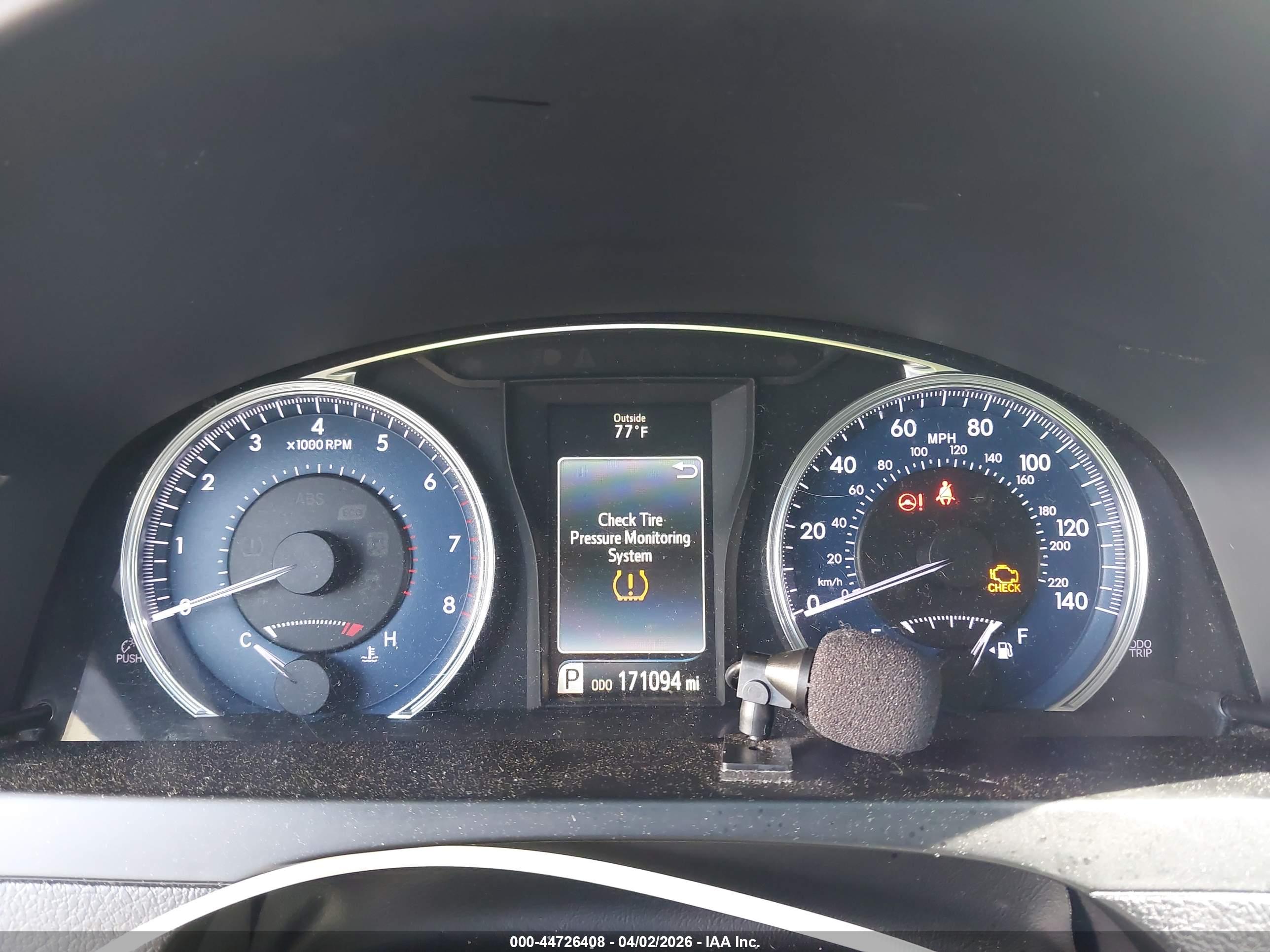 TOYOTA CAMRY image 7