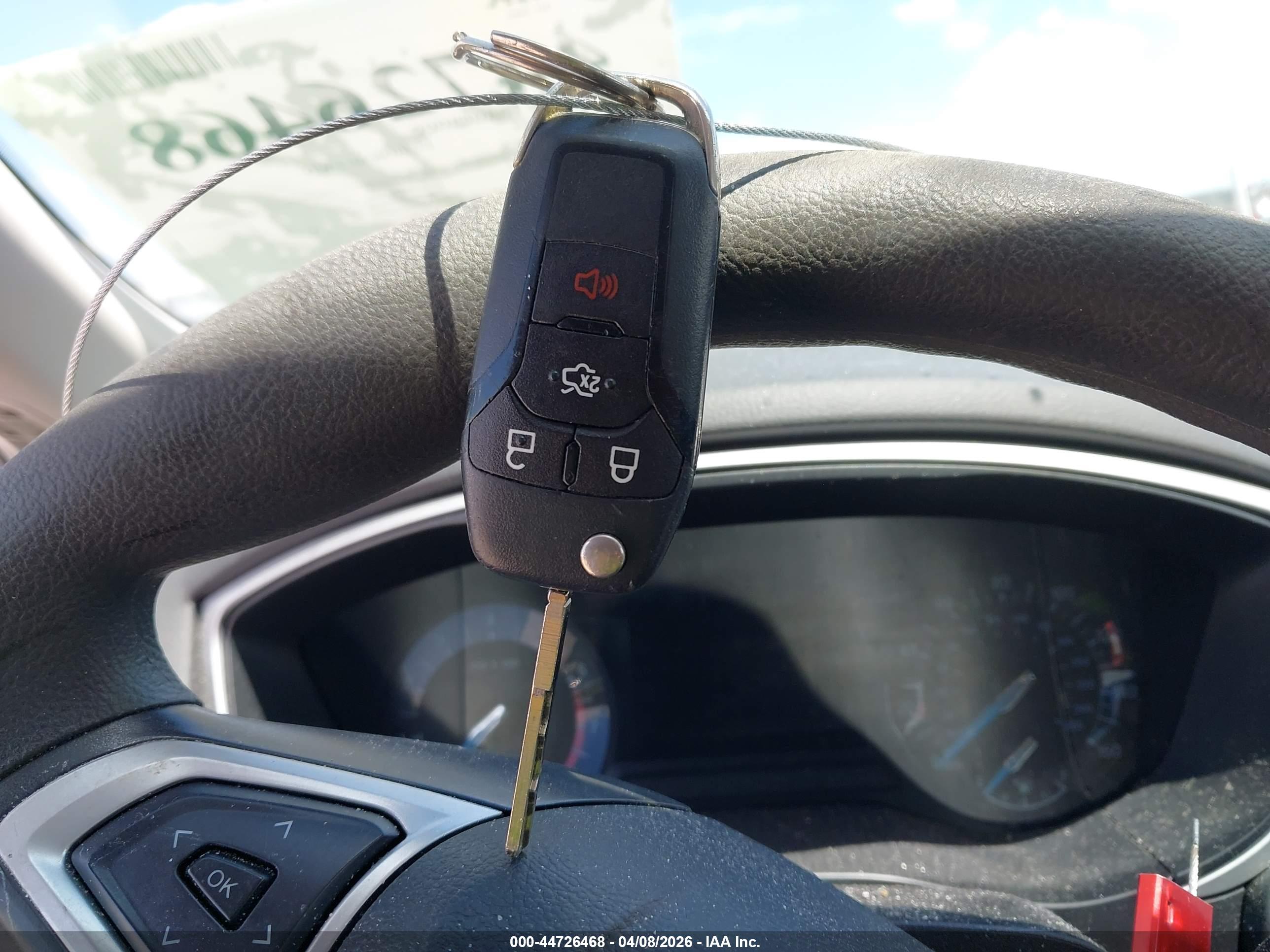 FORD FUSION image 11