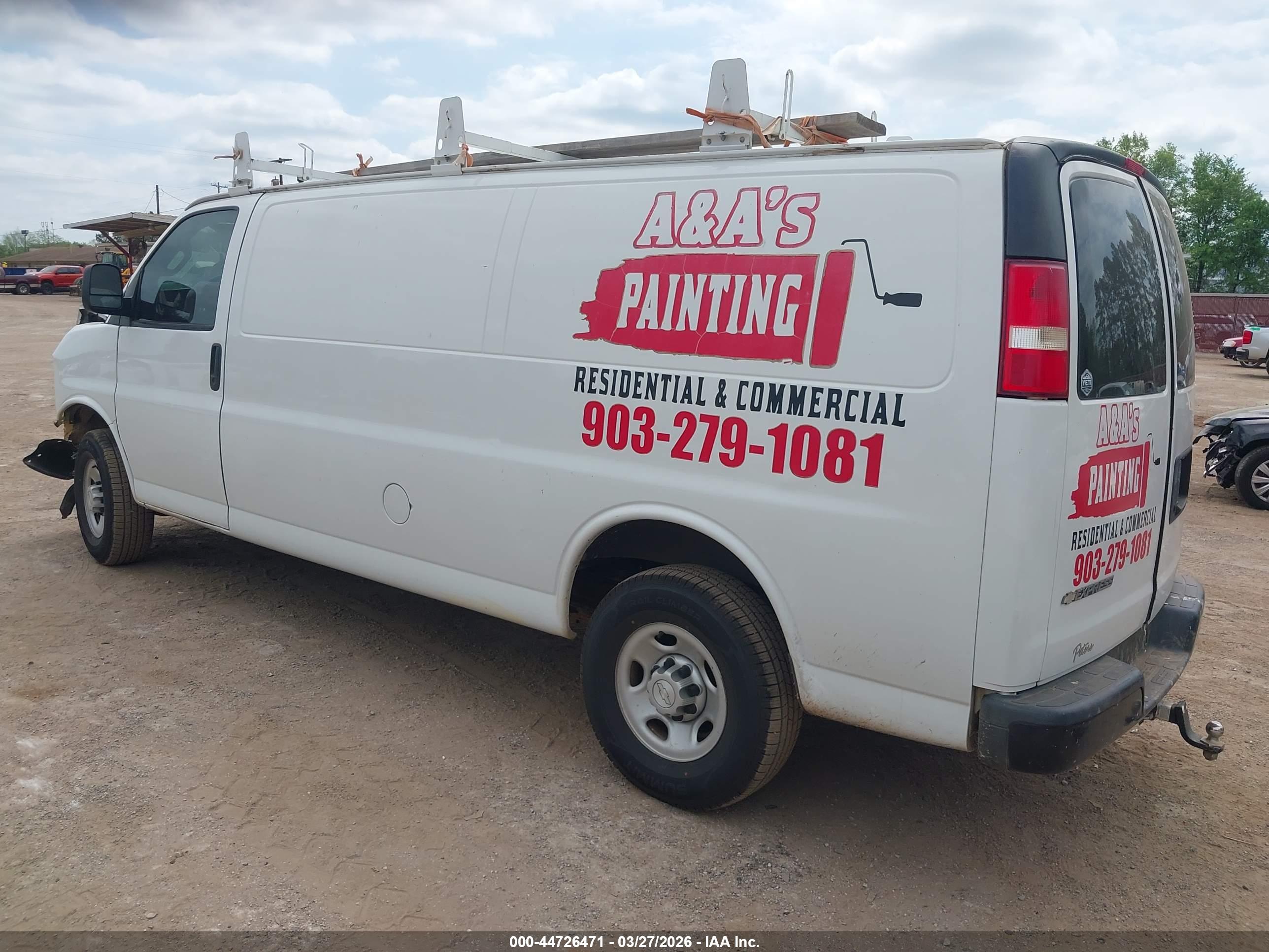 CHEVROLET EXPRESS image 3