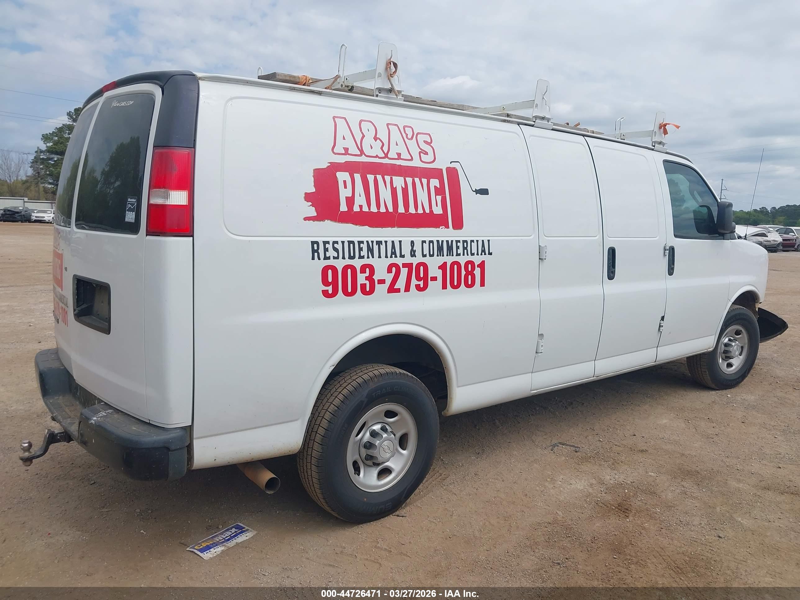 CHEVROLET EXPRESS image 4