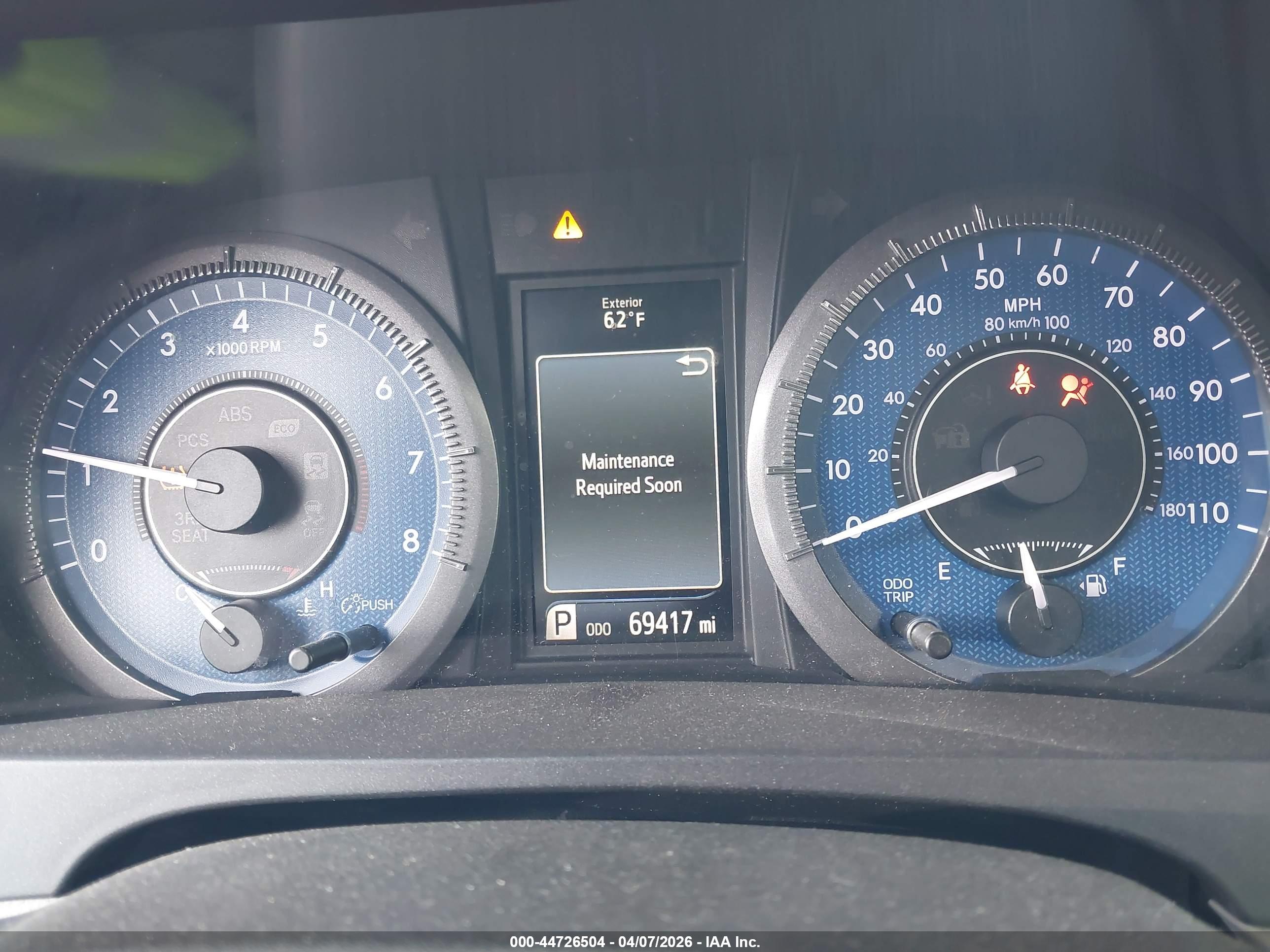 TOYOTA SIENNA image 7