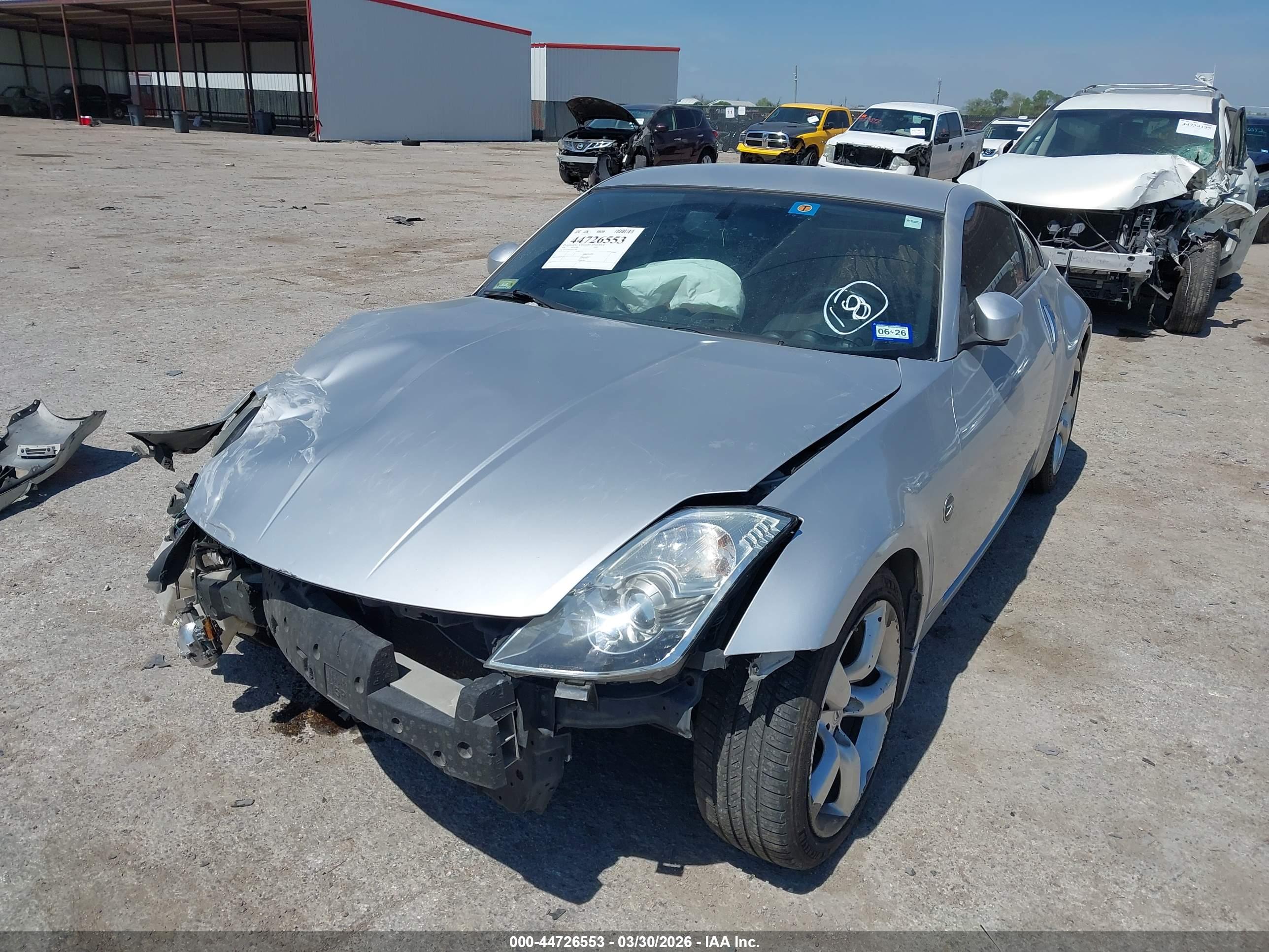 NISSAN 350Z image 2