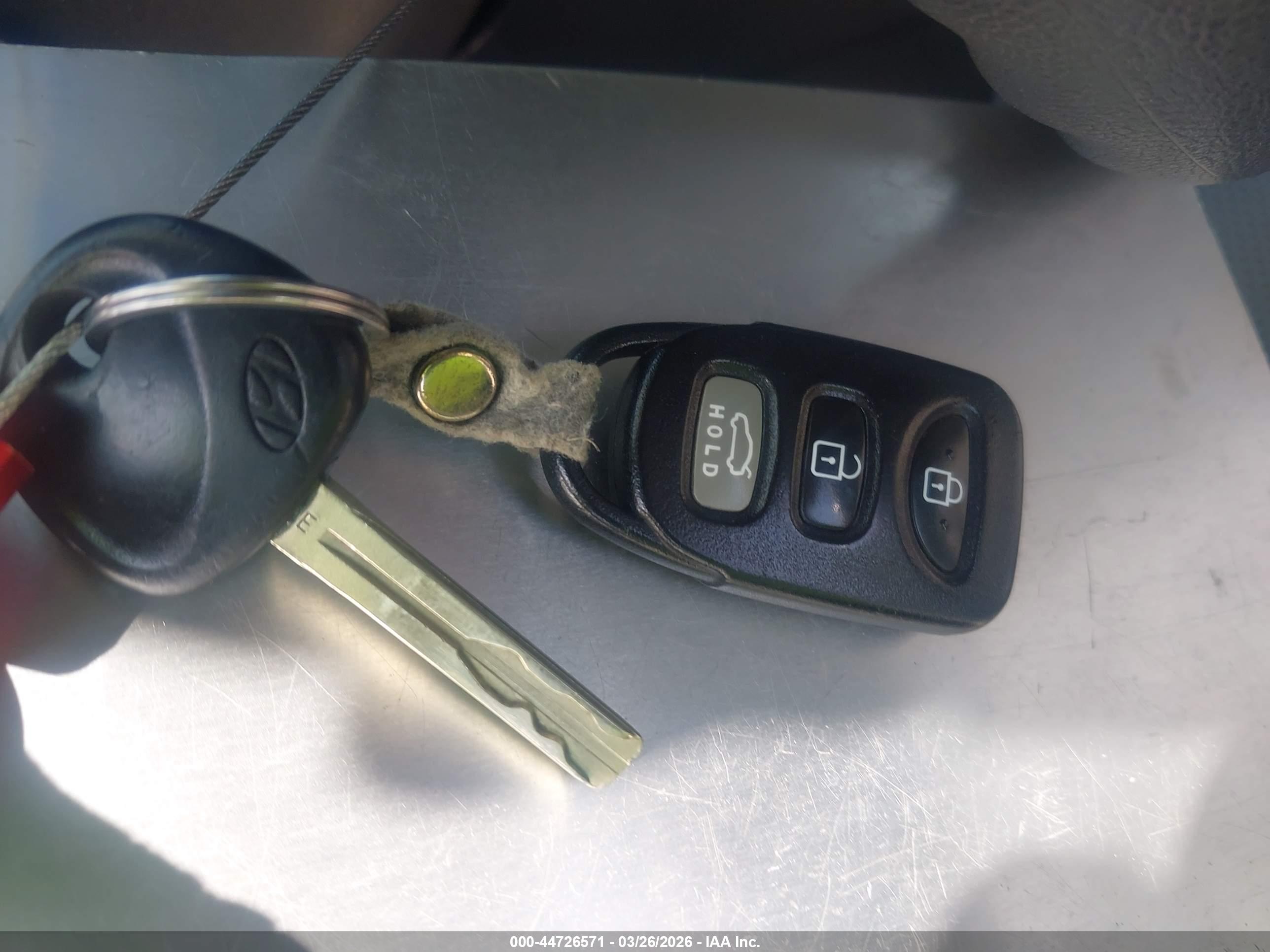 HYUNDAI SONATA image 11