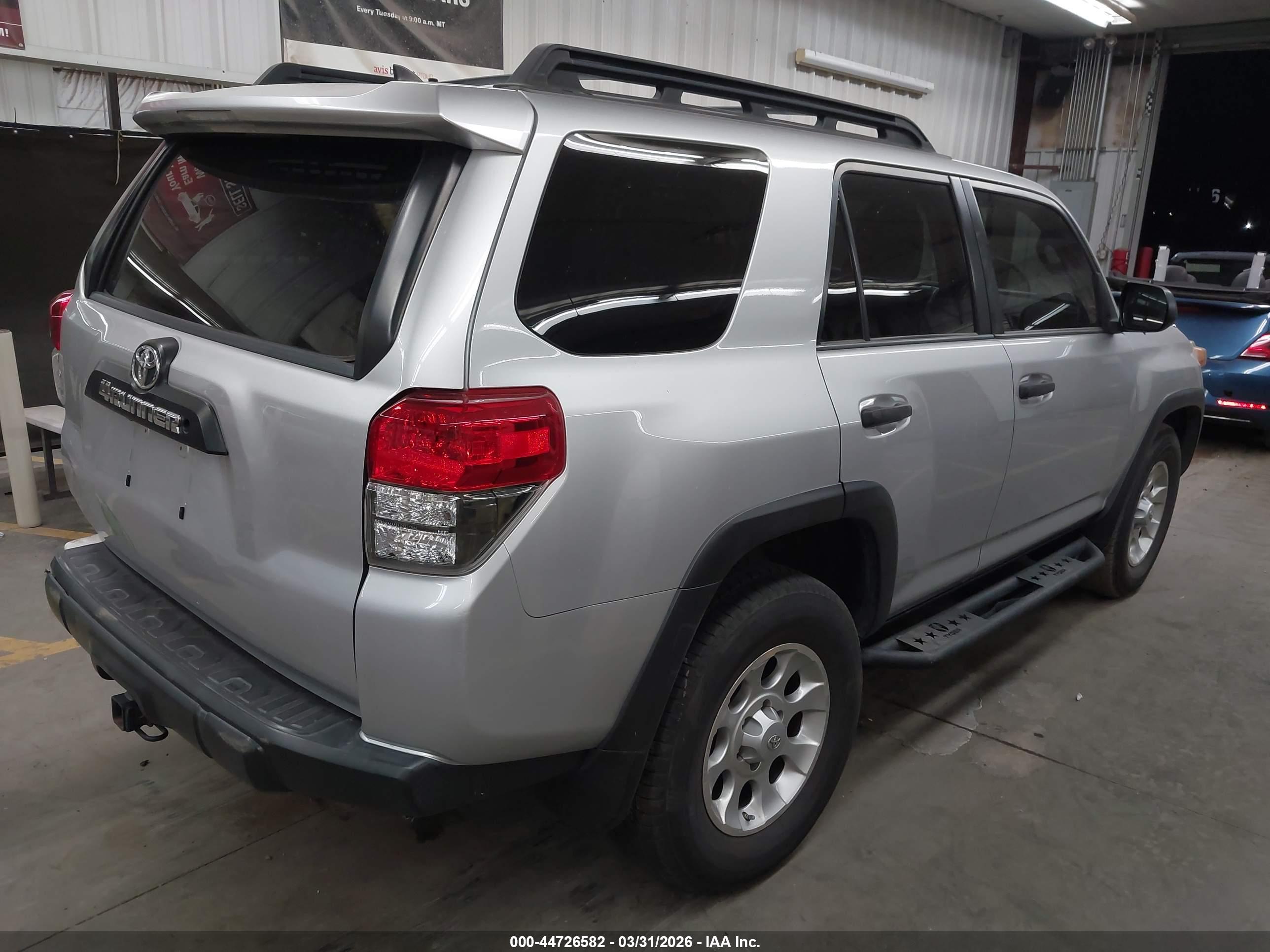 TOYOTA 4RUNNER image 4