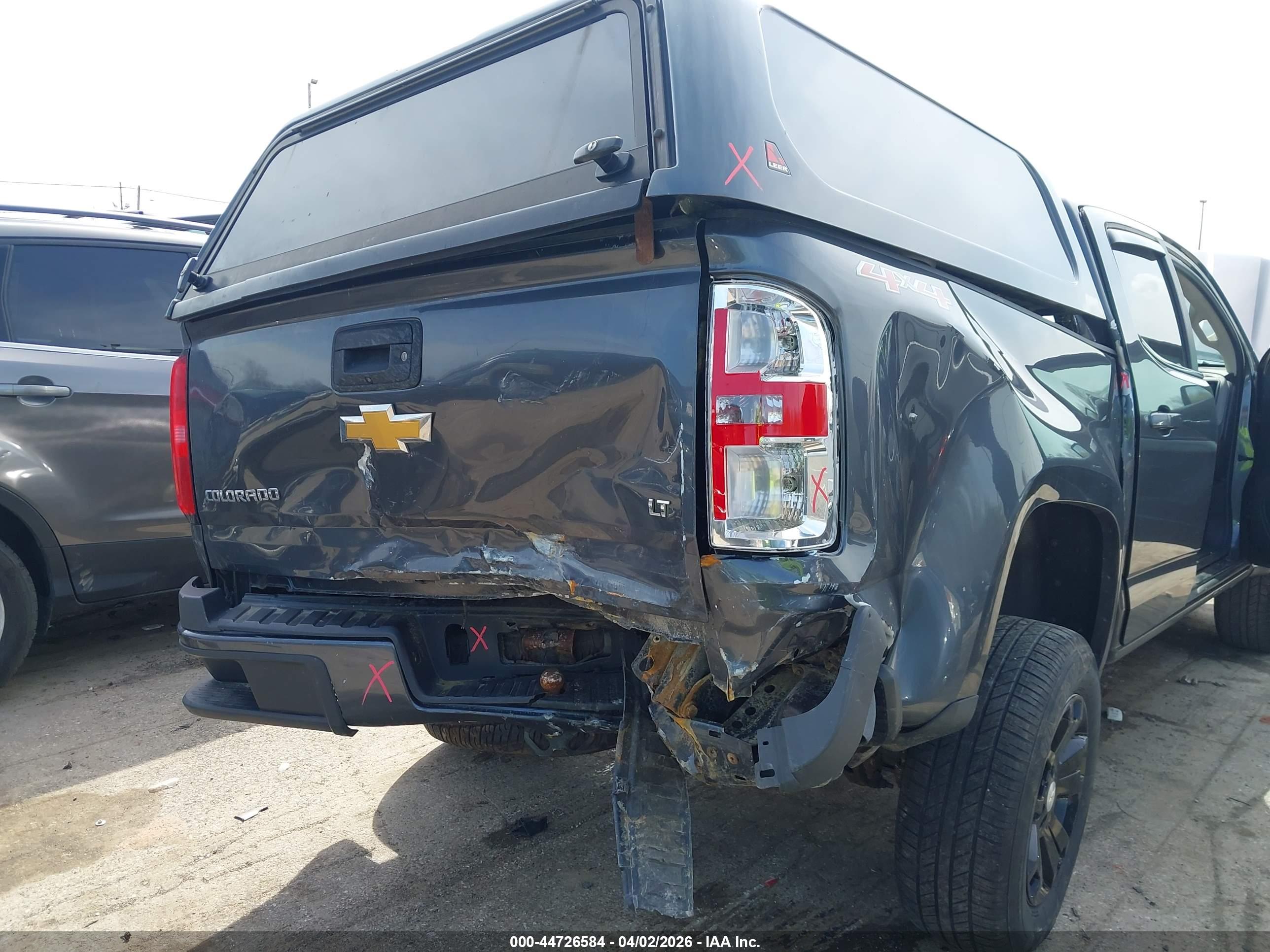 CHEVROLET COLORADO image 6