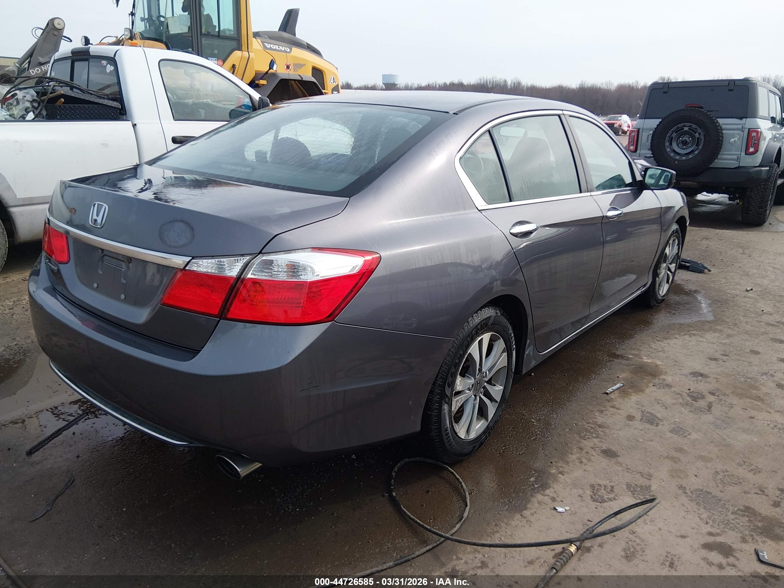 HONDA ACCORD image 4