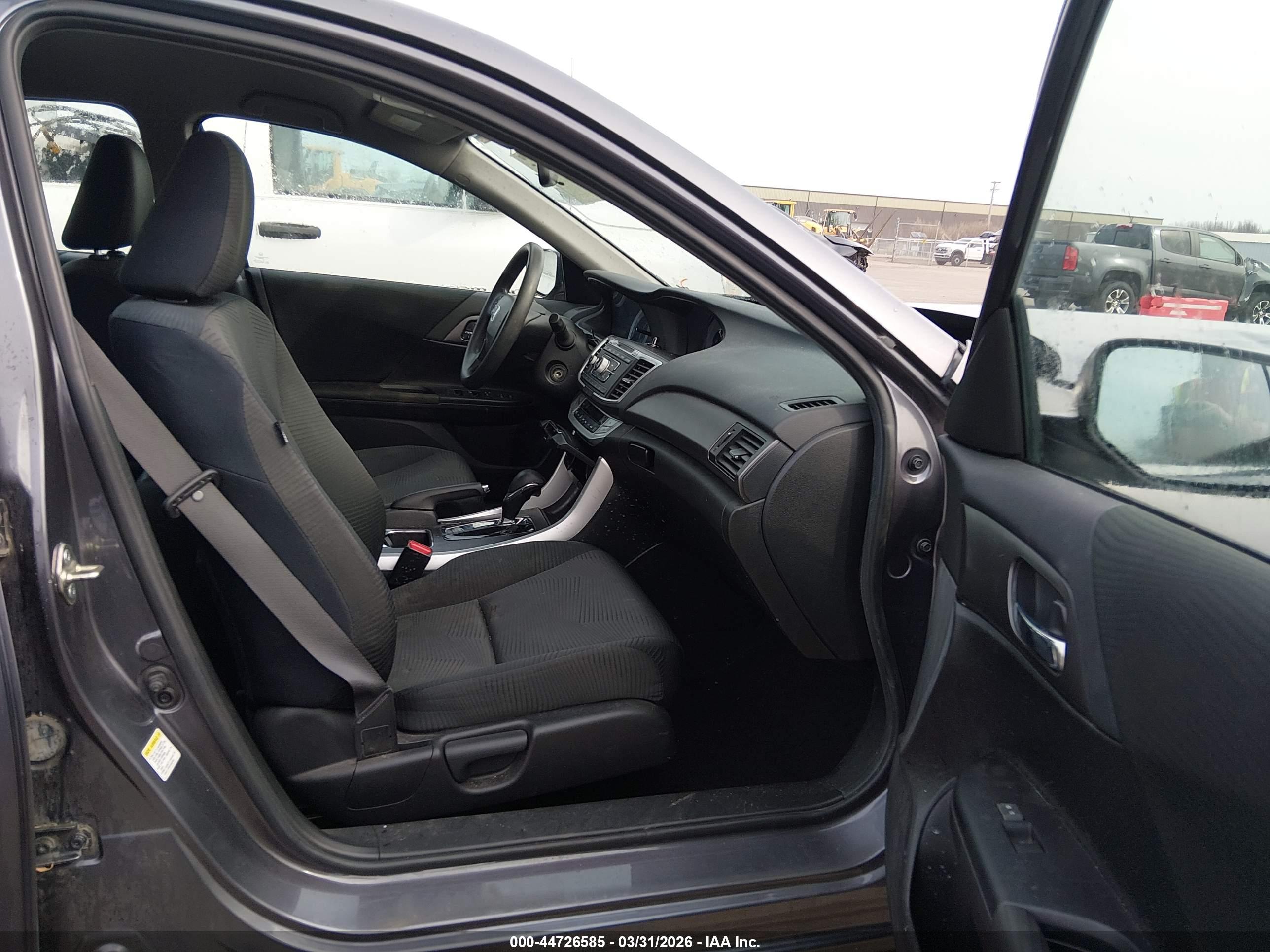 HONDA ACCORD image 5