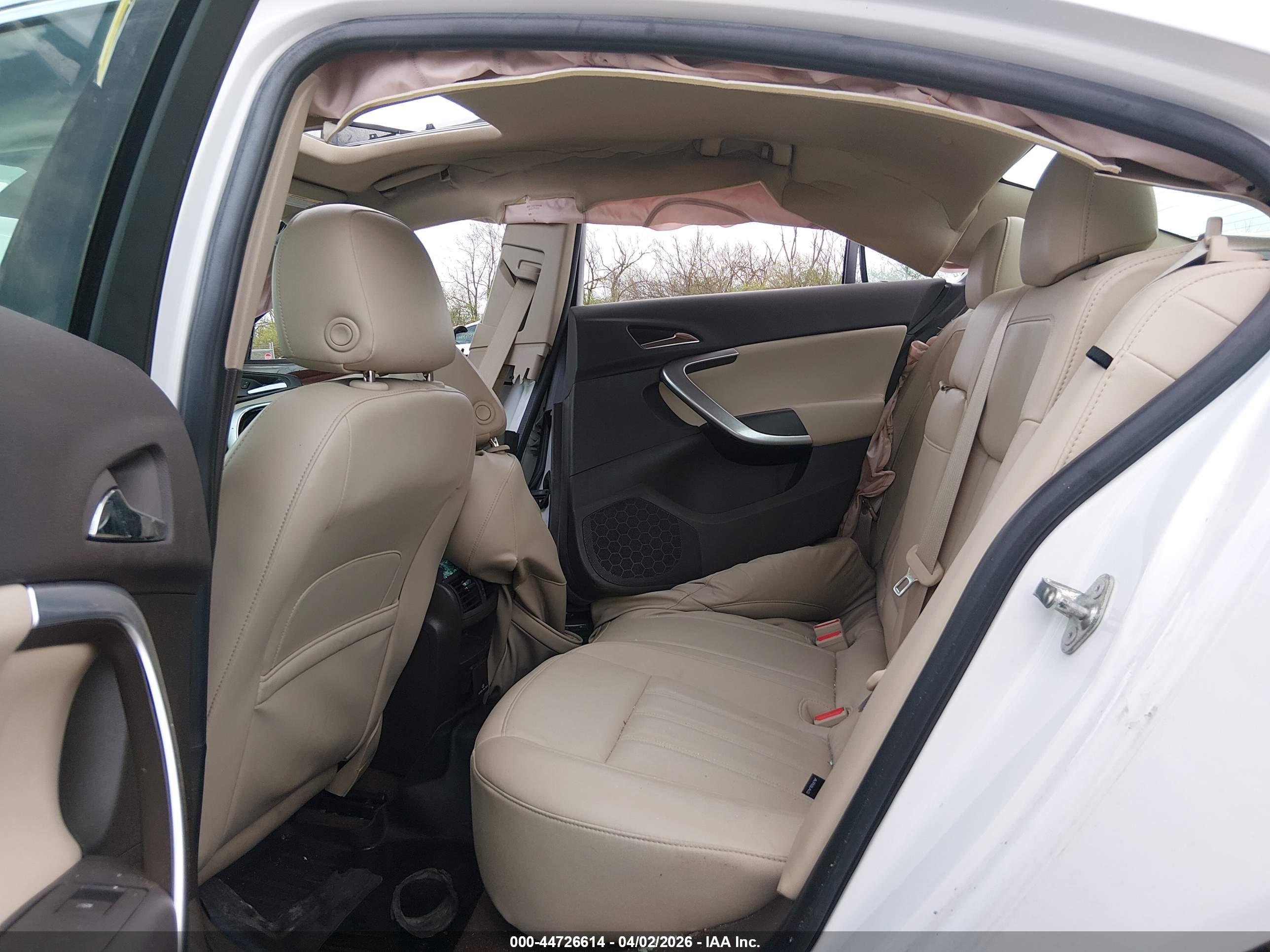 BUICK REGAL image 8