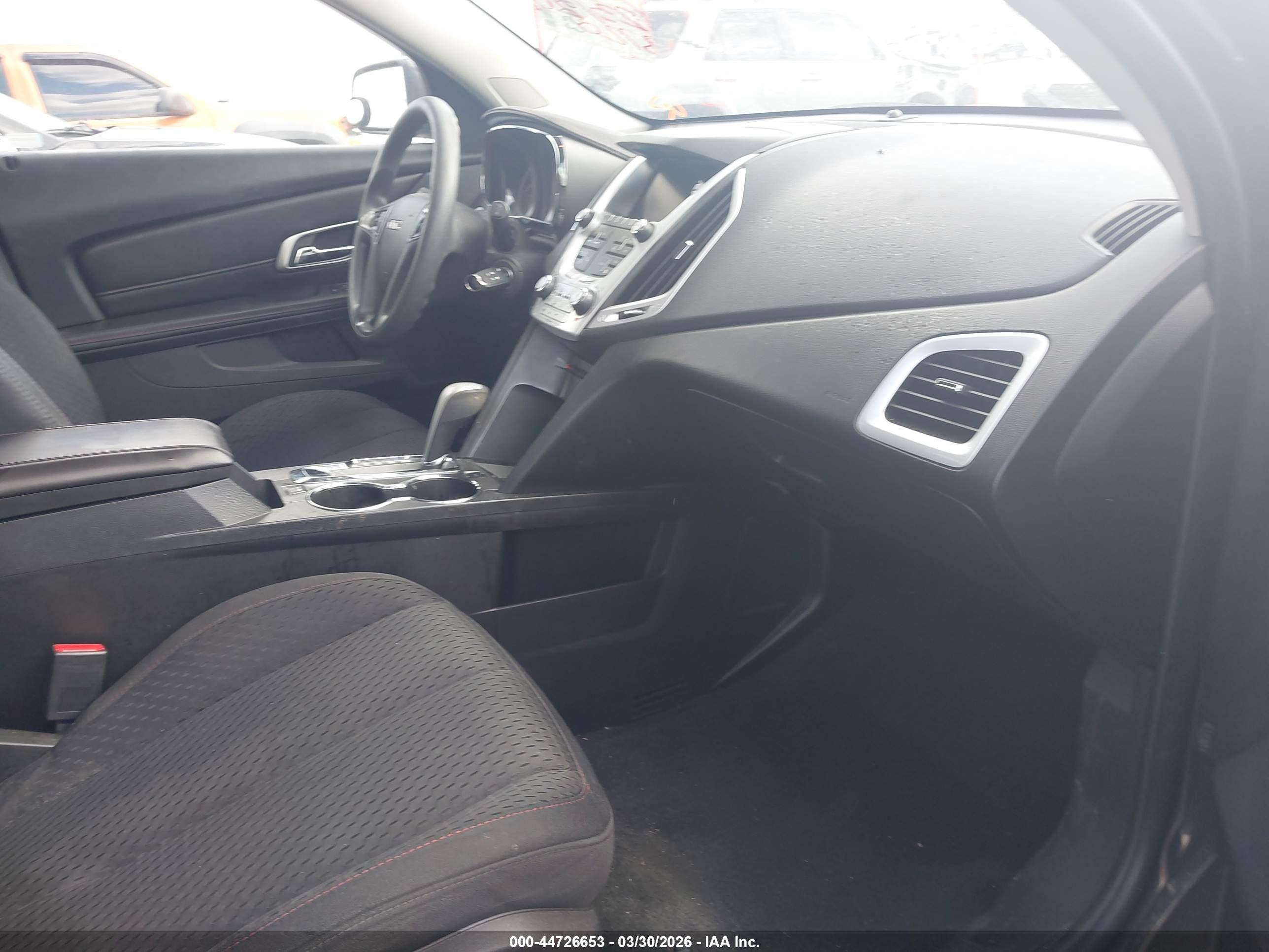 GMC TERRAIN image 5