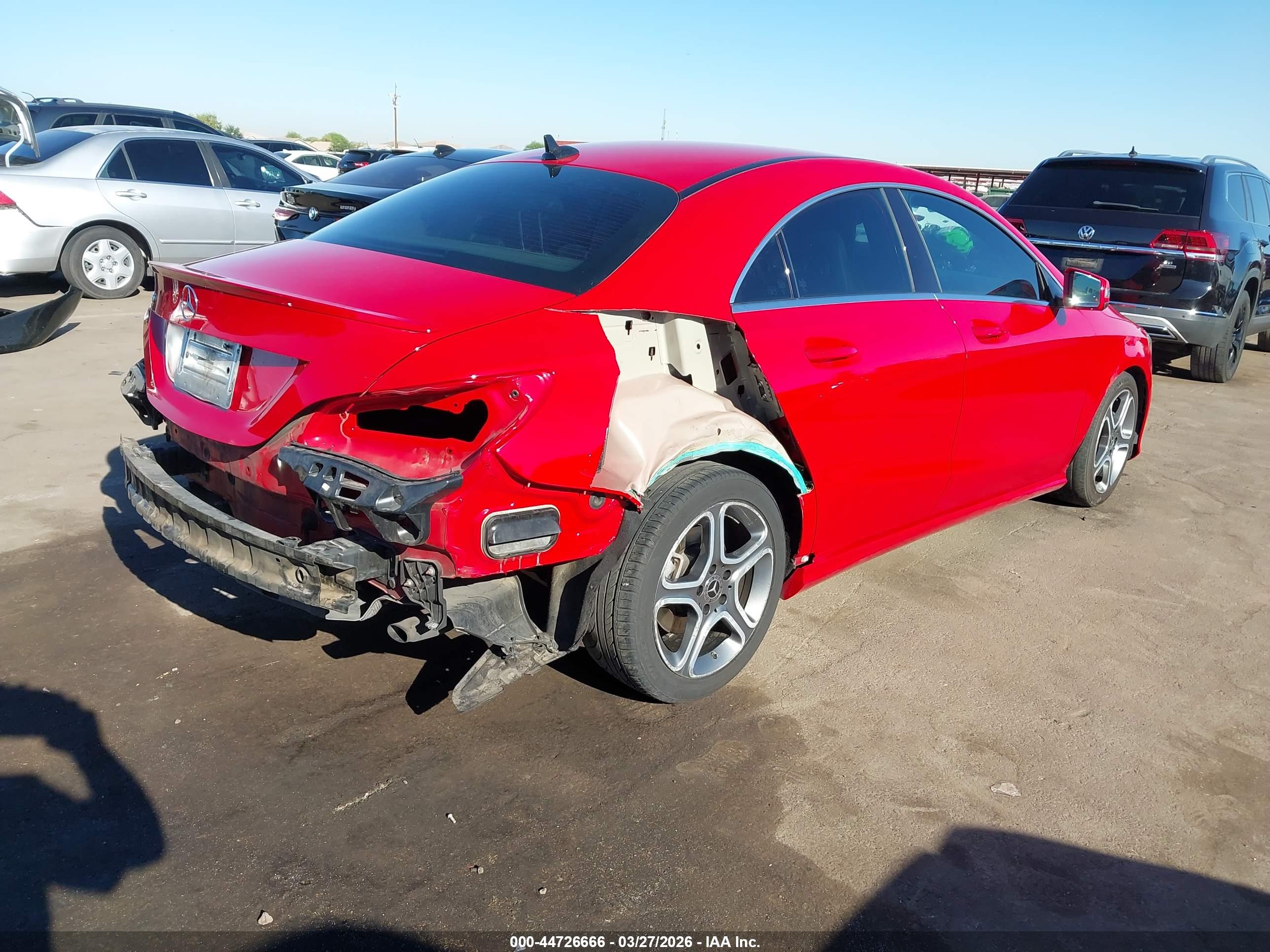 MERCEDES-BENZ CLA image 4