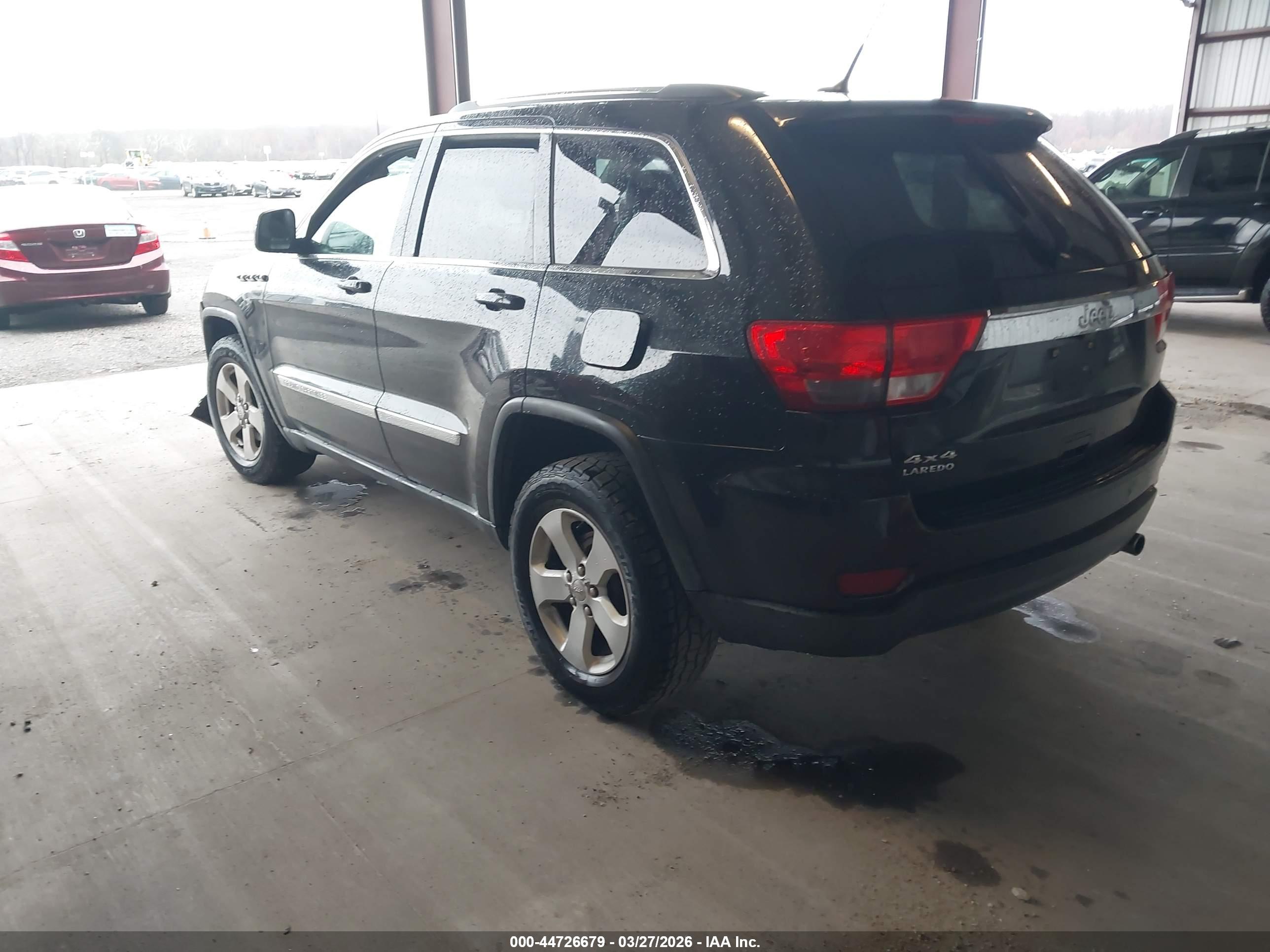 JEEP GRAND image 3
