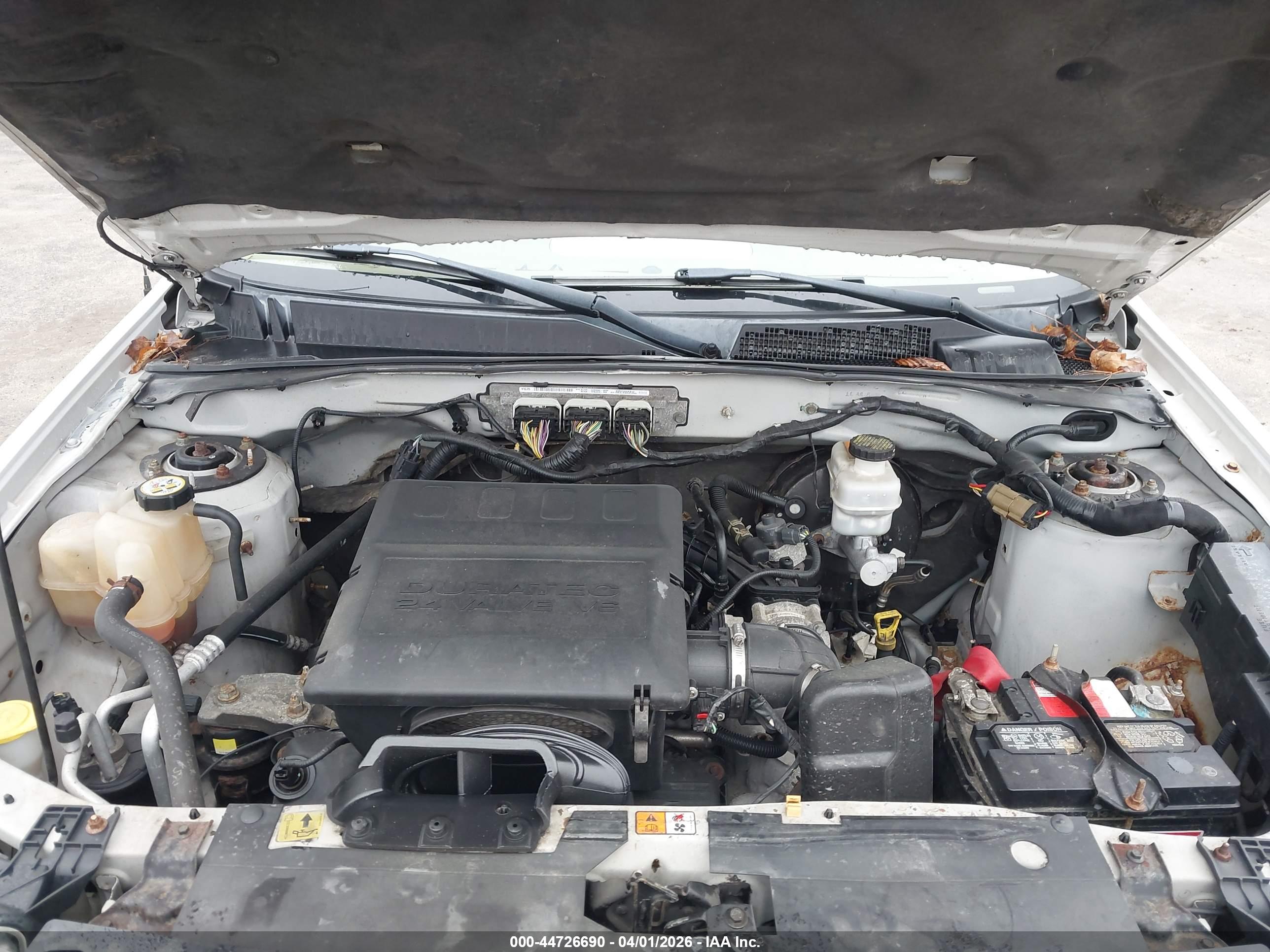 FORD ESCAPE image 10