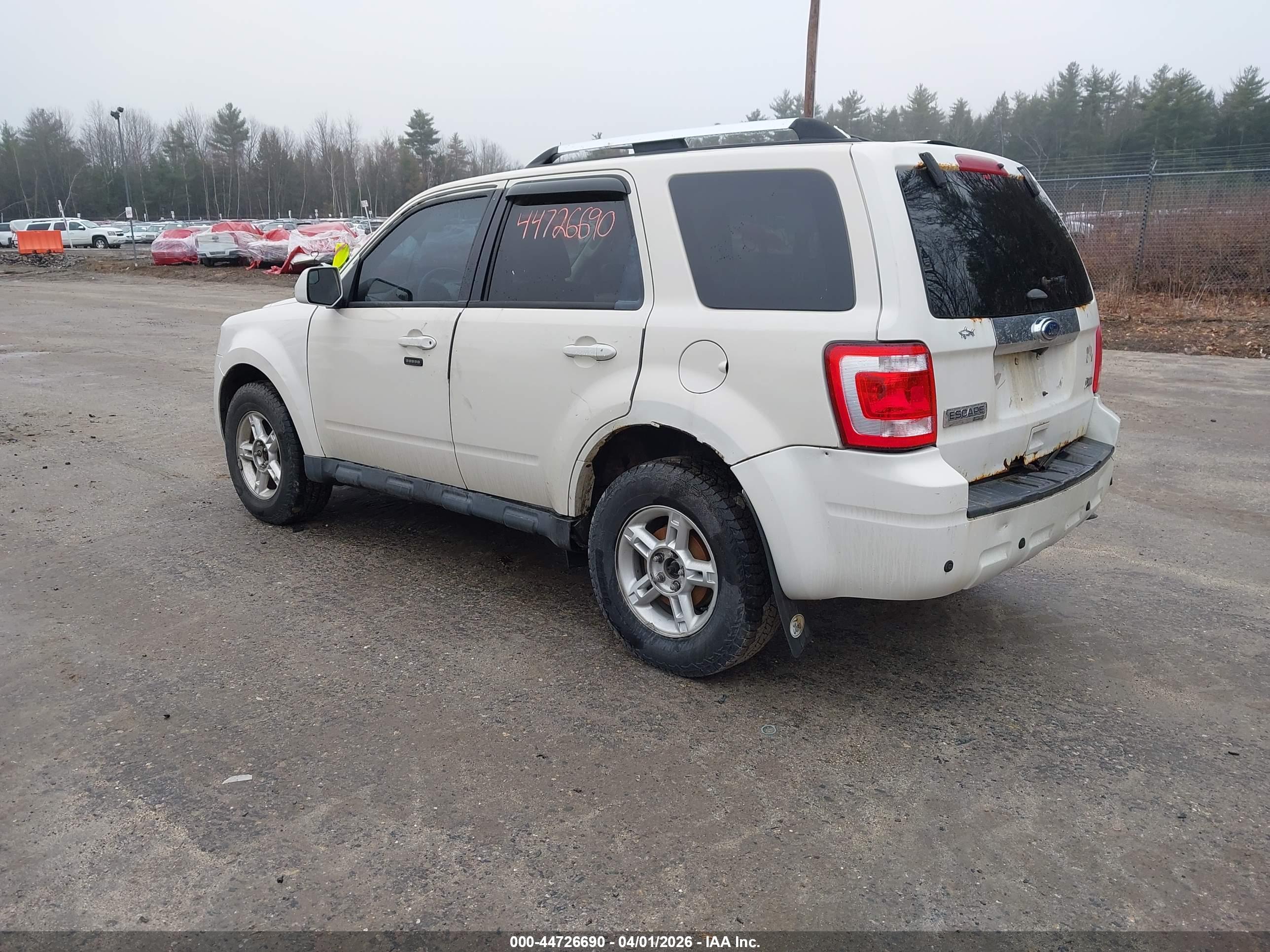 FORD ESCAPE image 3