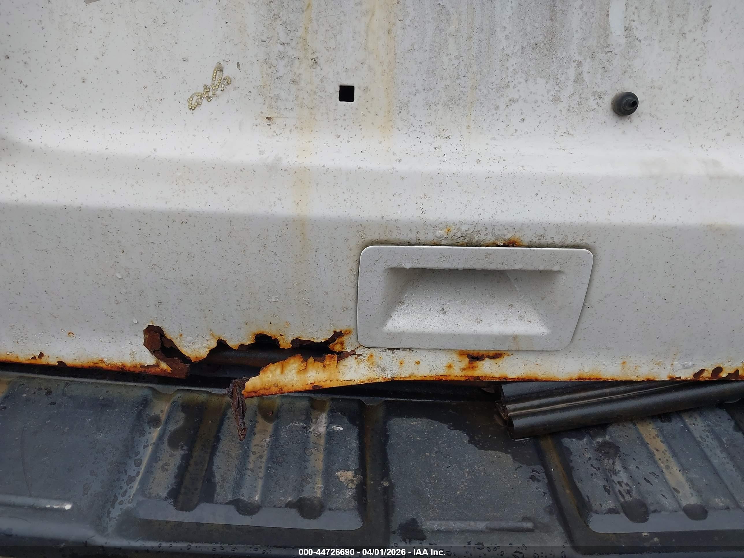 FORD ESCAPE image 6