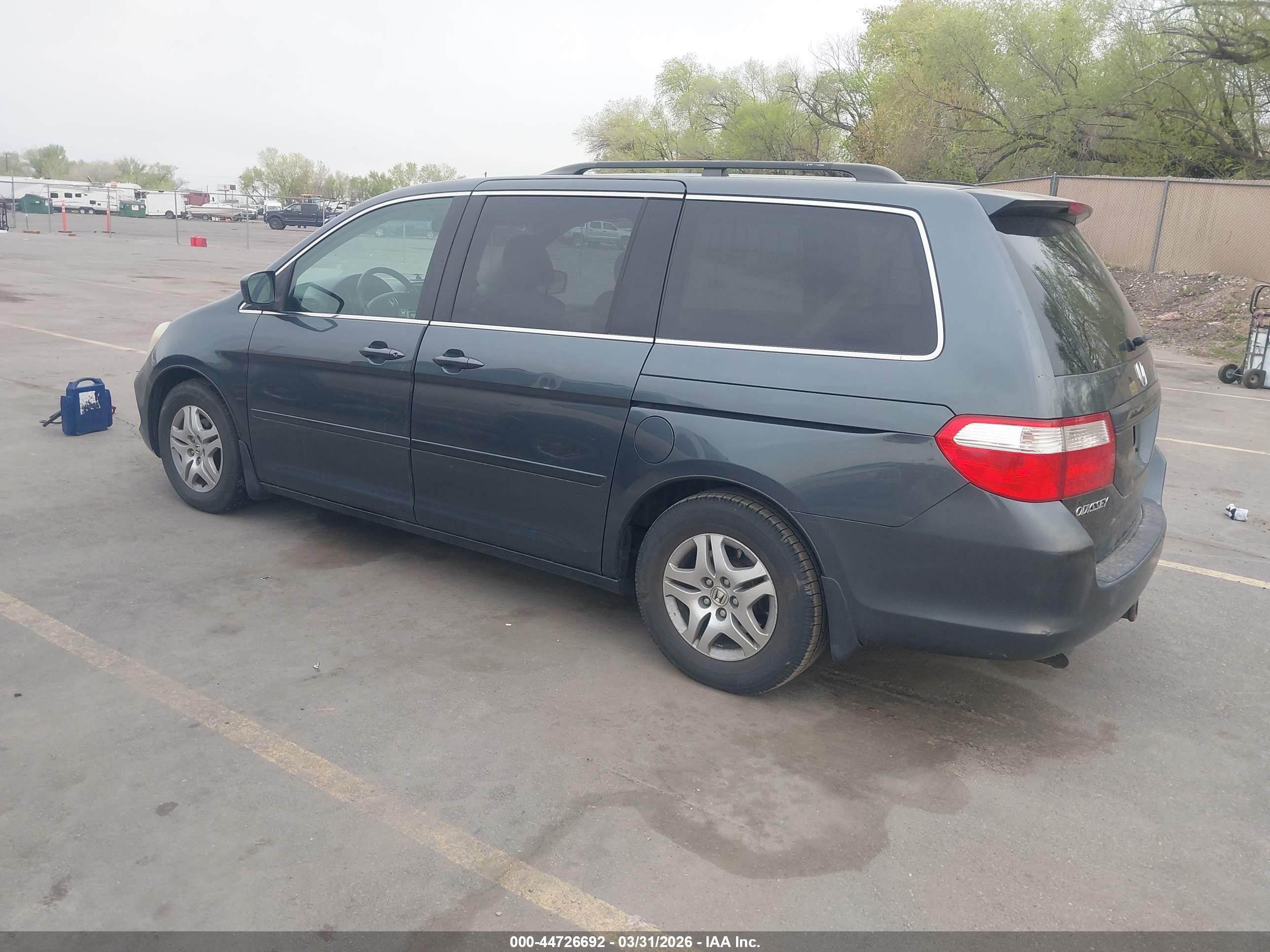 HONDA ODYSSEY image 3