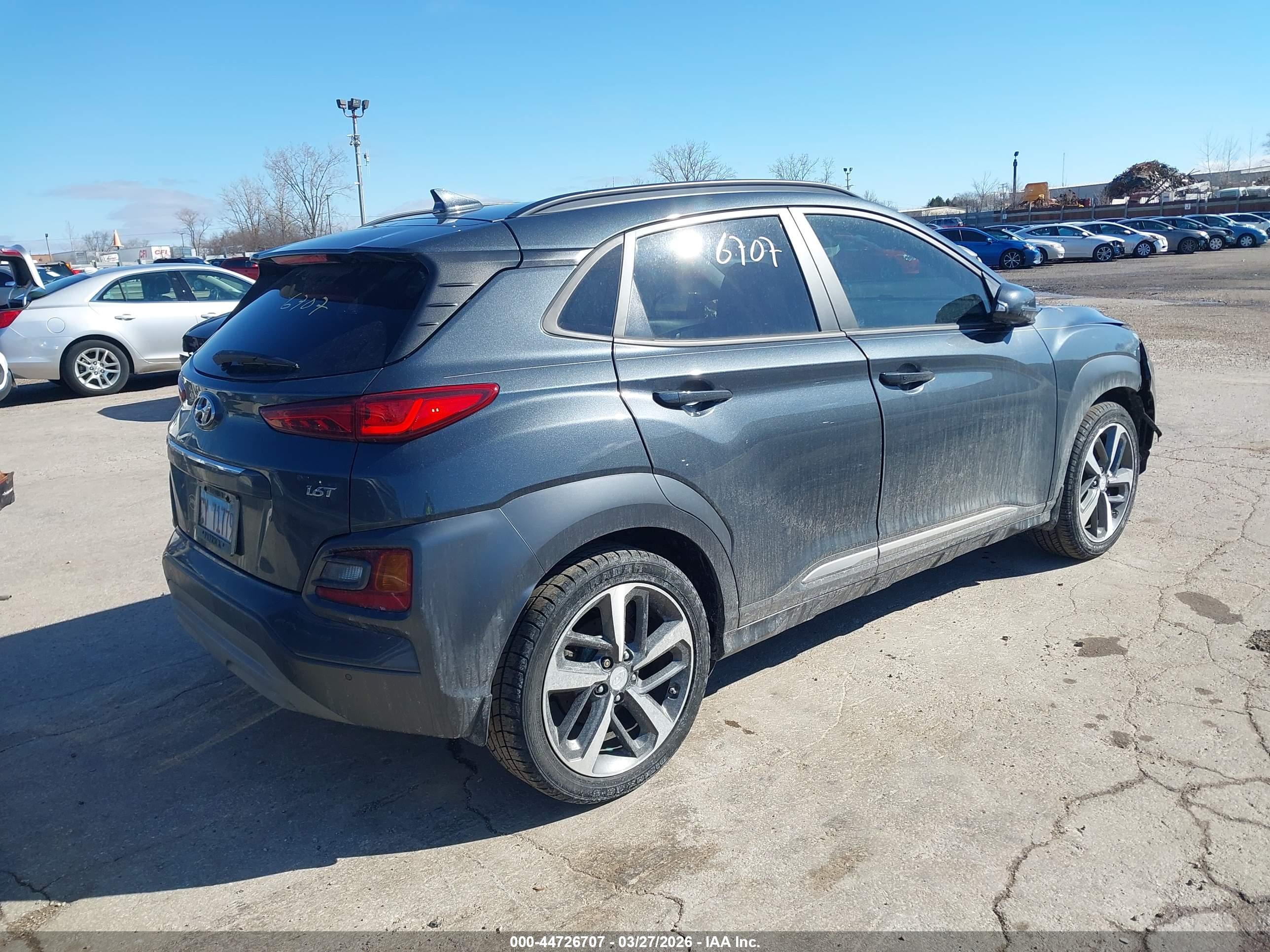 HYUNDAI KONA image 4