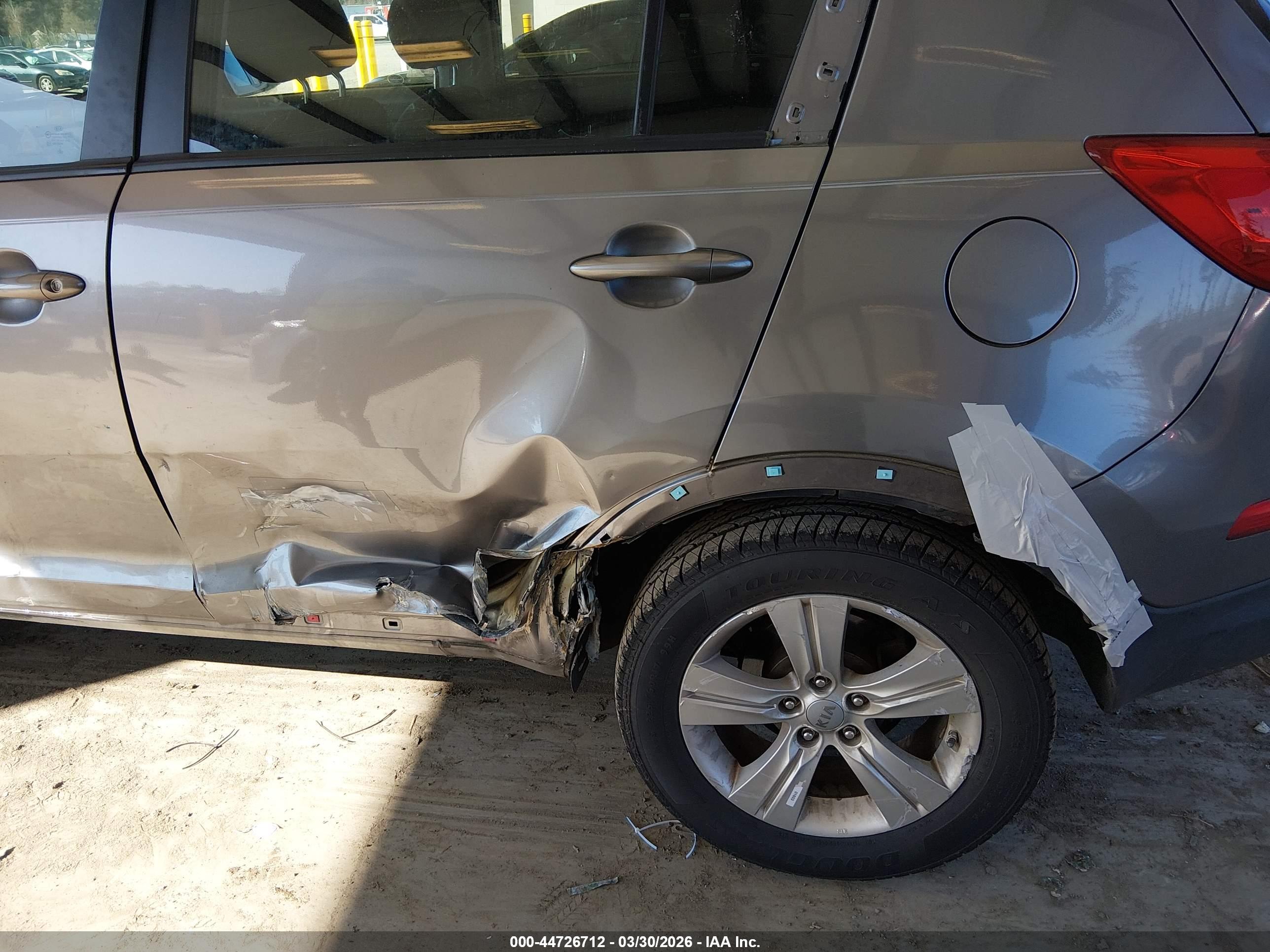 KIA SPORTAGE image 6
