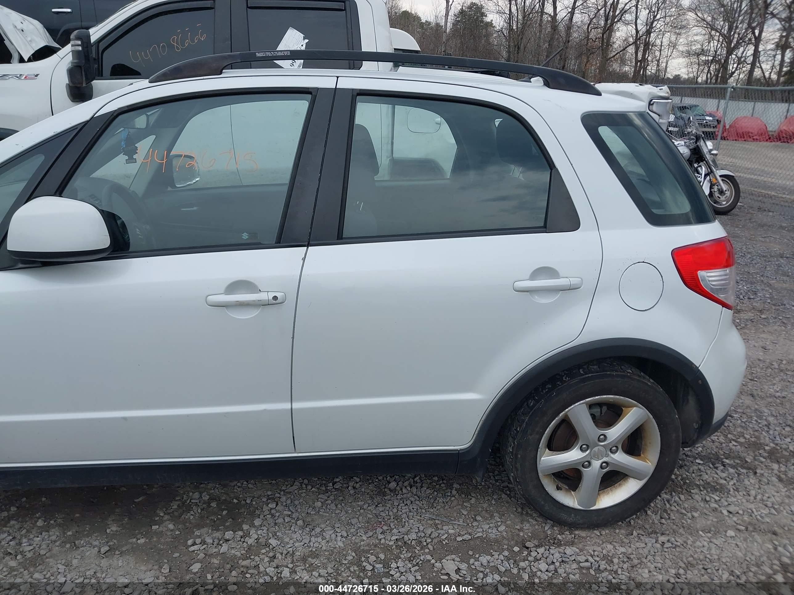 SUZUKI SX4 image 6