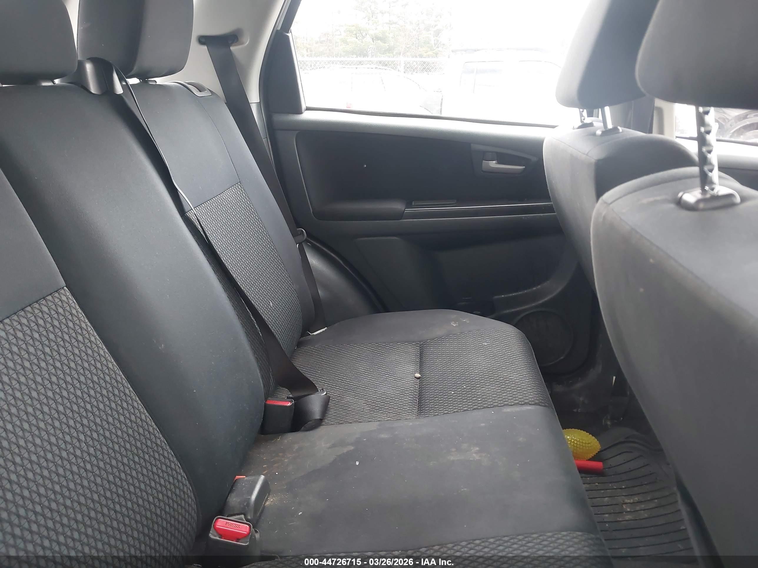 SUZUKI SX4 image 8