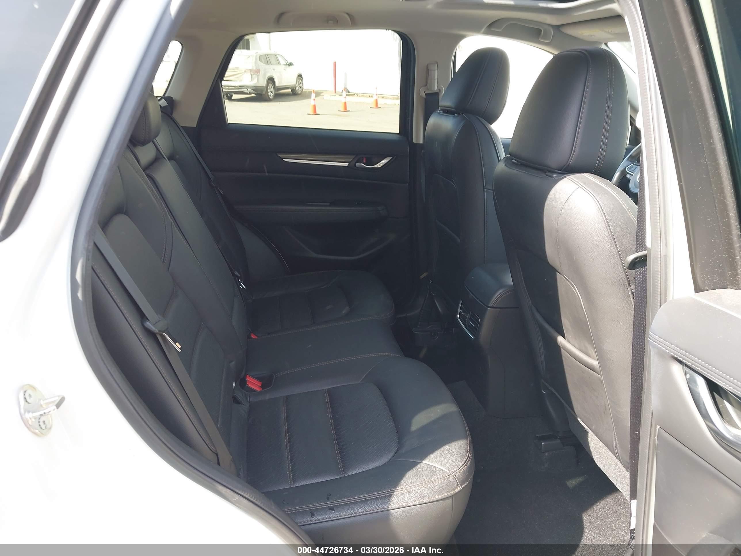 MAZDA CX-5 image 8