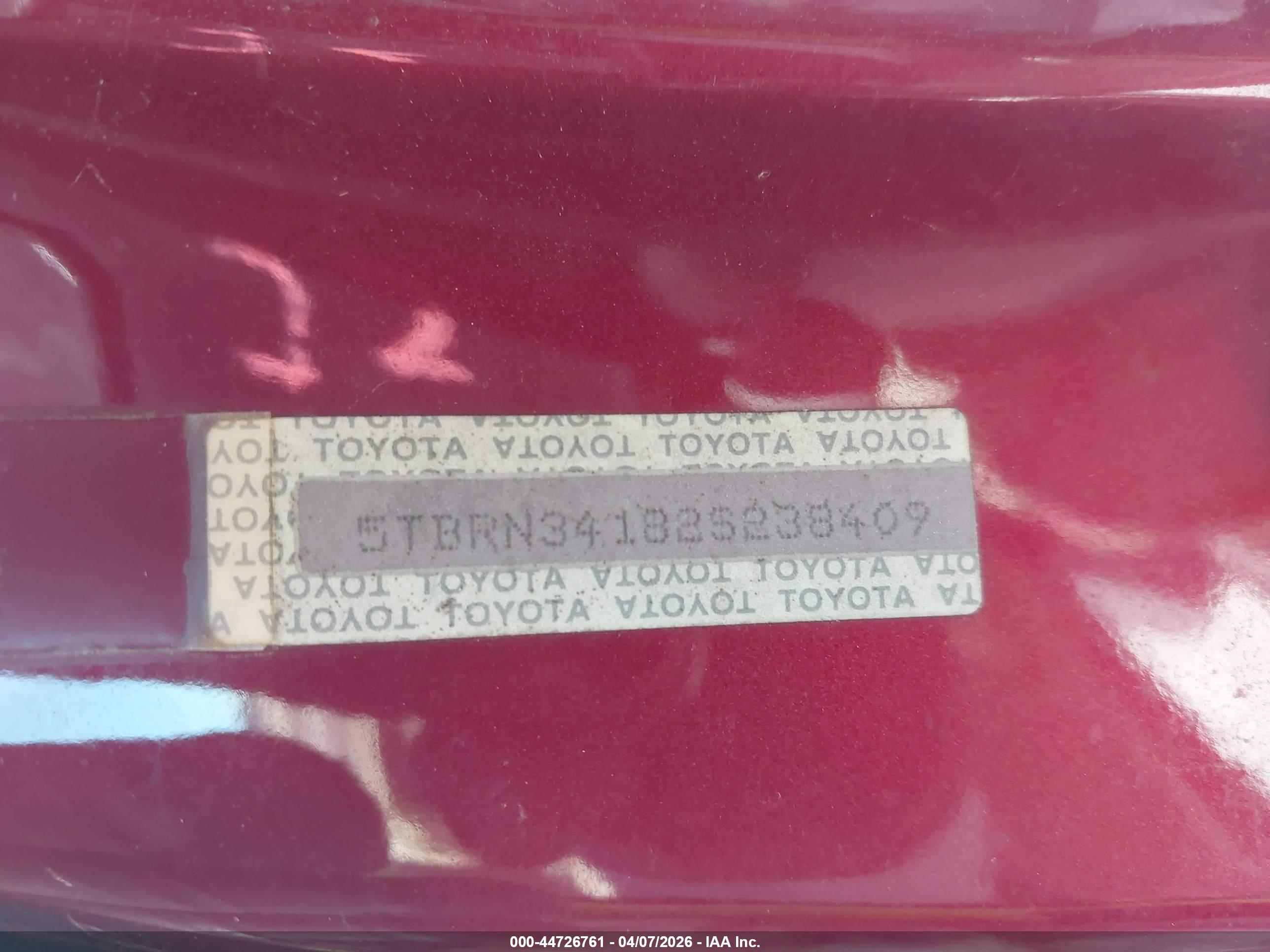 TOYOTA TUNDRA image 9