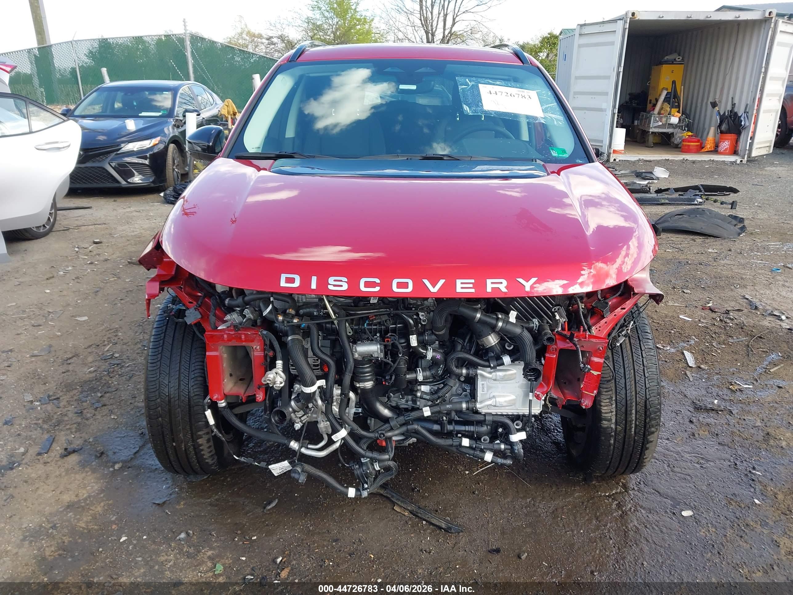 LAND ROVER image 6