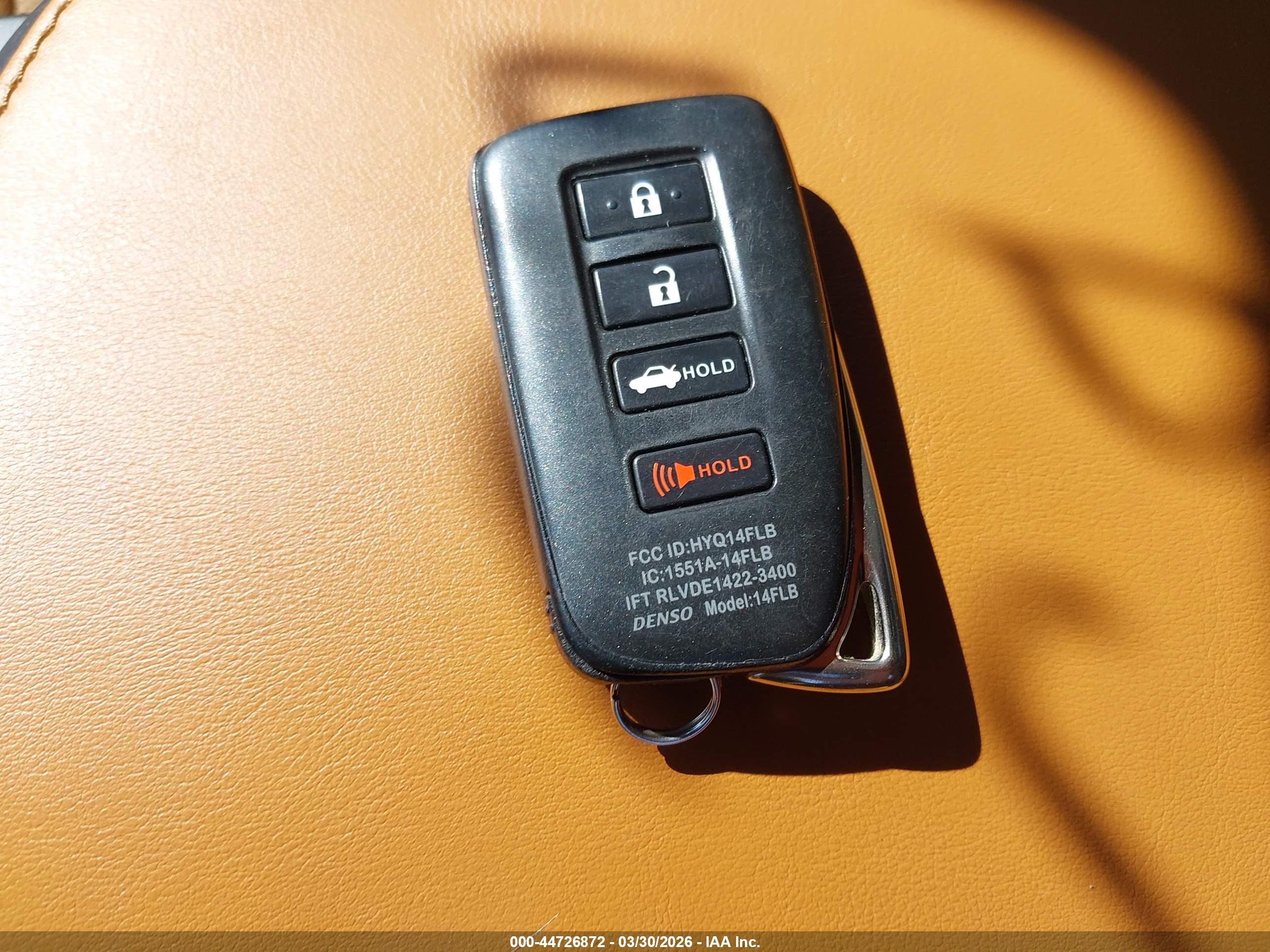 LEXUS IS image 11