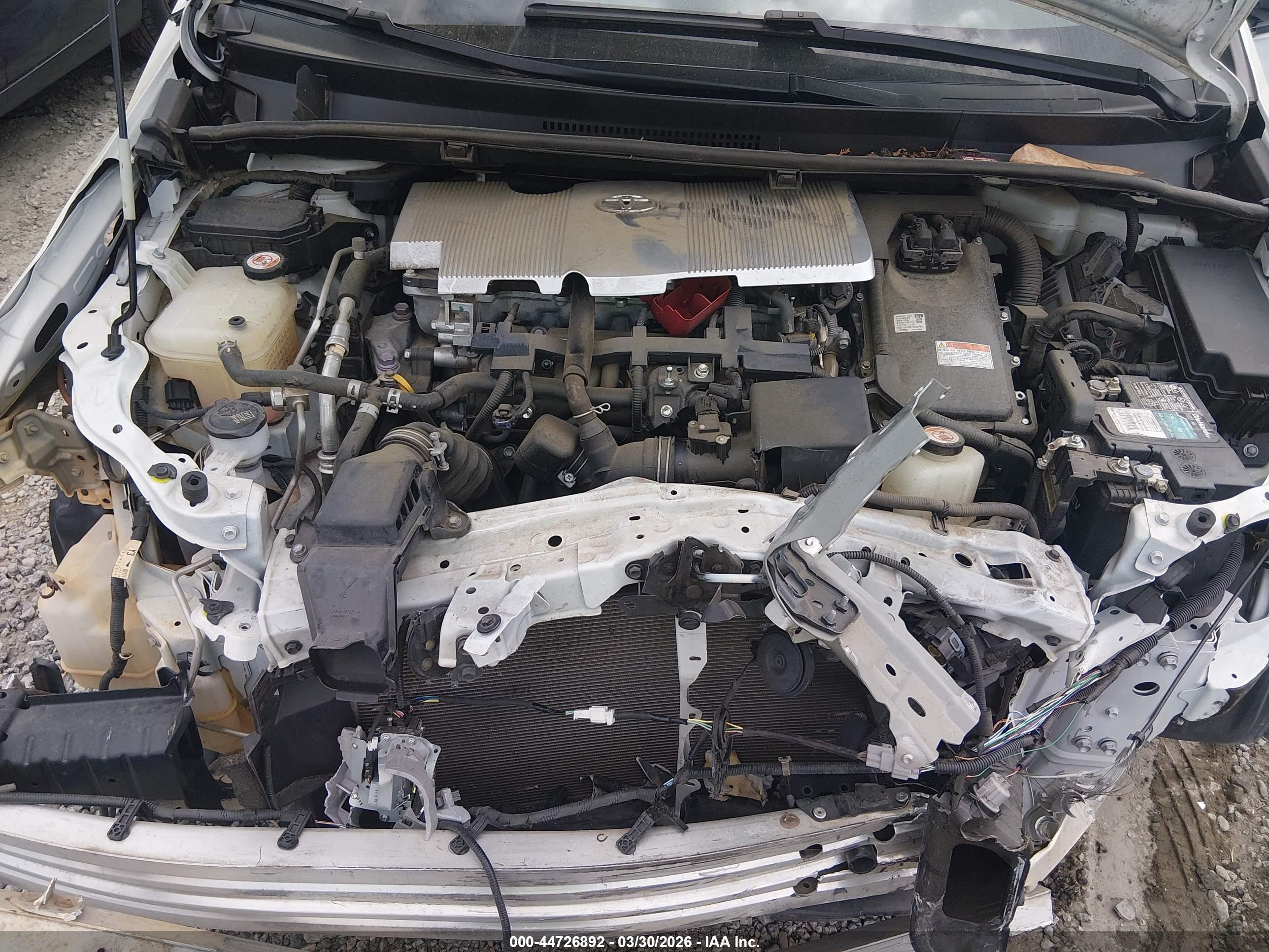 TOYOTA PRIUS image 10